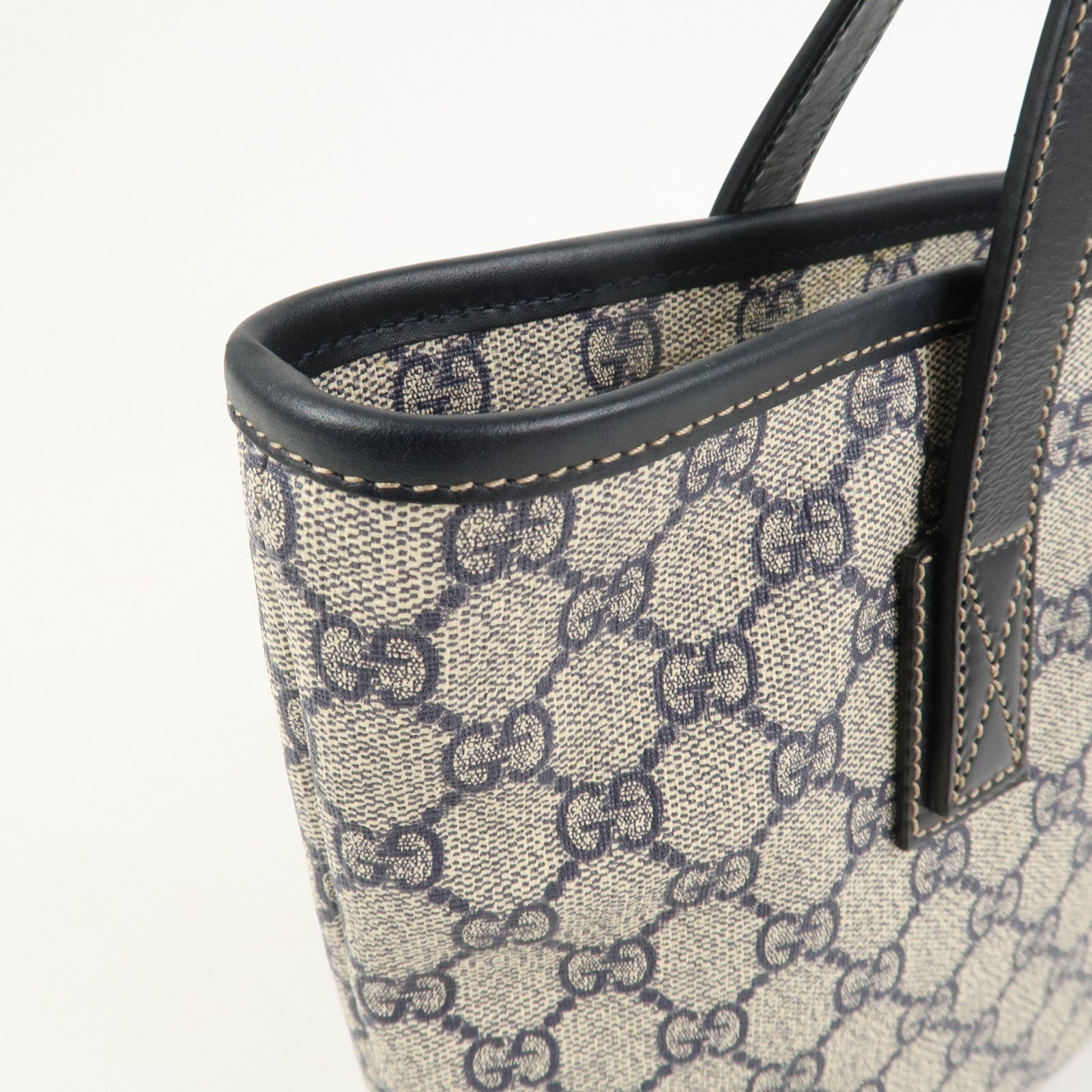 GUCCI GG Supreme PVC Leather Tote Bag Hand Bag Beige Black 211138