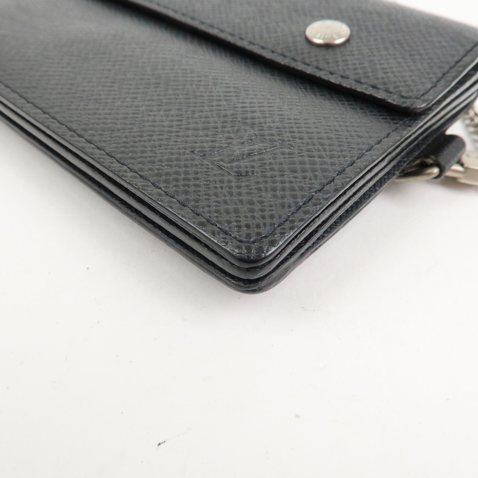 Louis Vuitton Taiga Portefeuille Accordion Wallet Ardoise M30992