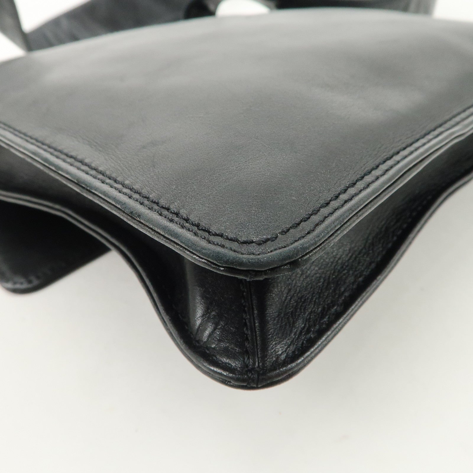 CHANEL Leather Shoulder Bag Crossbody Bag Black