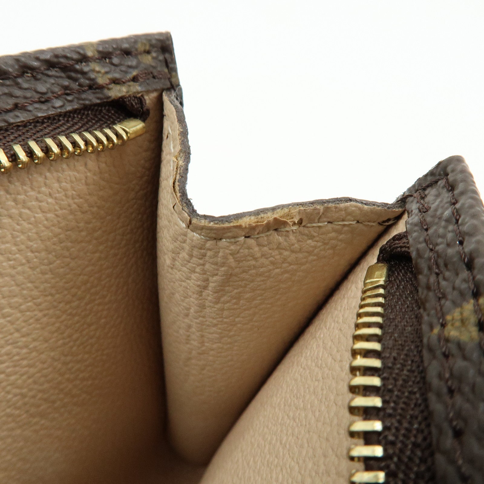 Louis Vuitton Monogram Pouch for Bucket PM Brown