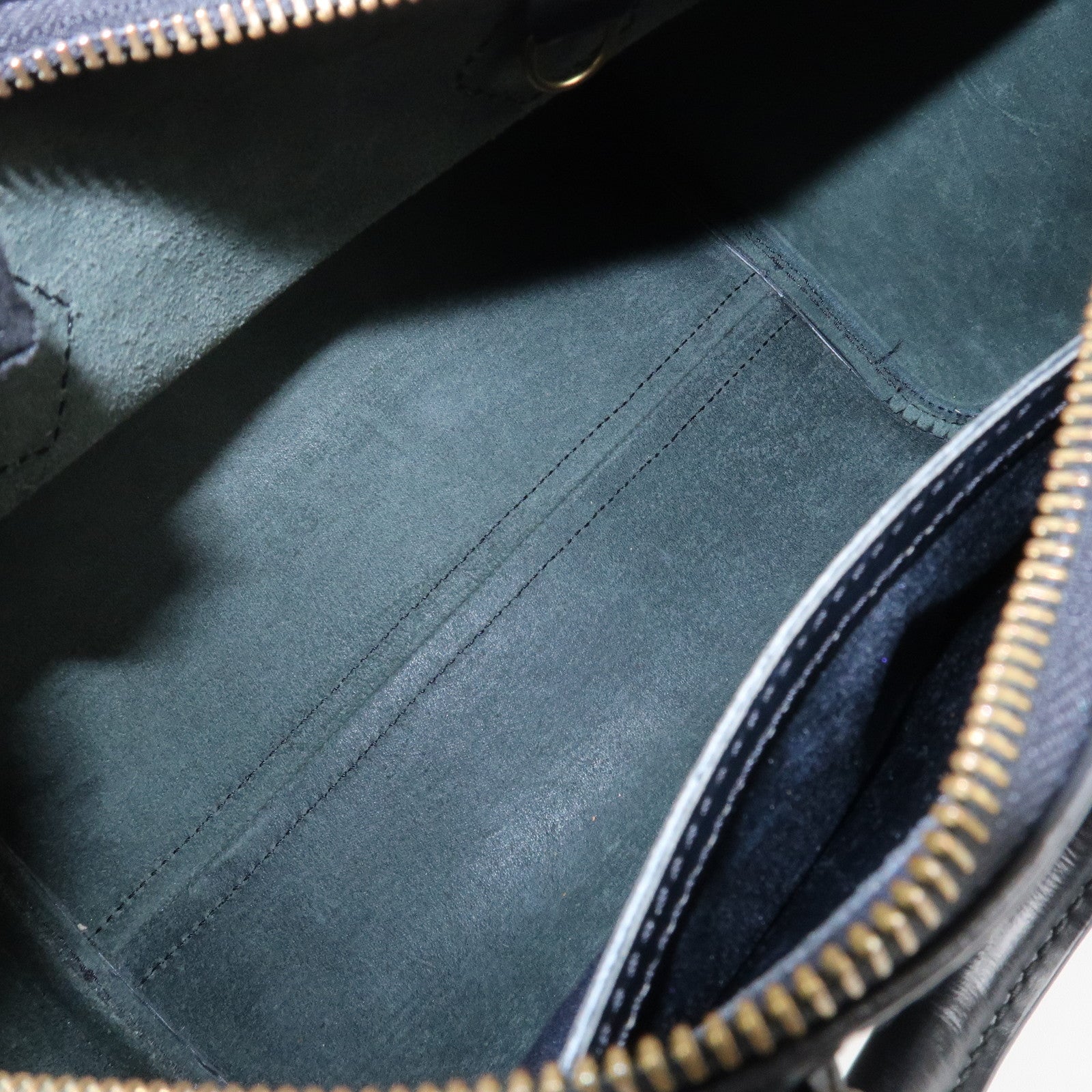 Louis Vuitton Epi Leather Speedy 25 Hand Bag Boston Bag Noir M59032