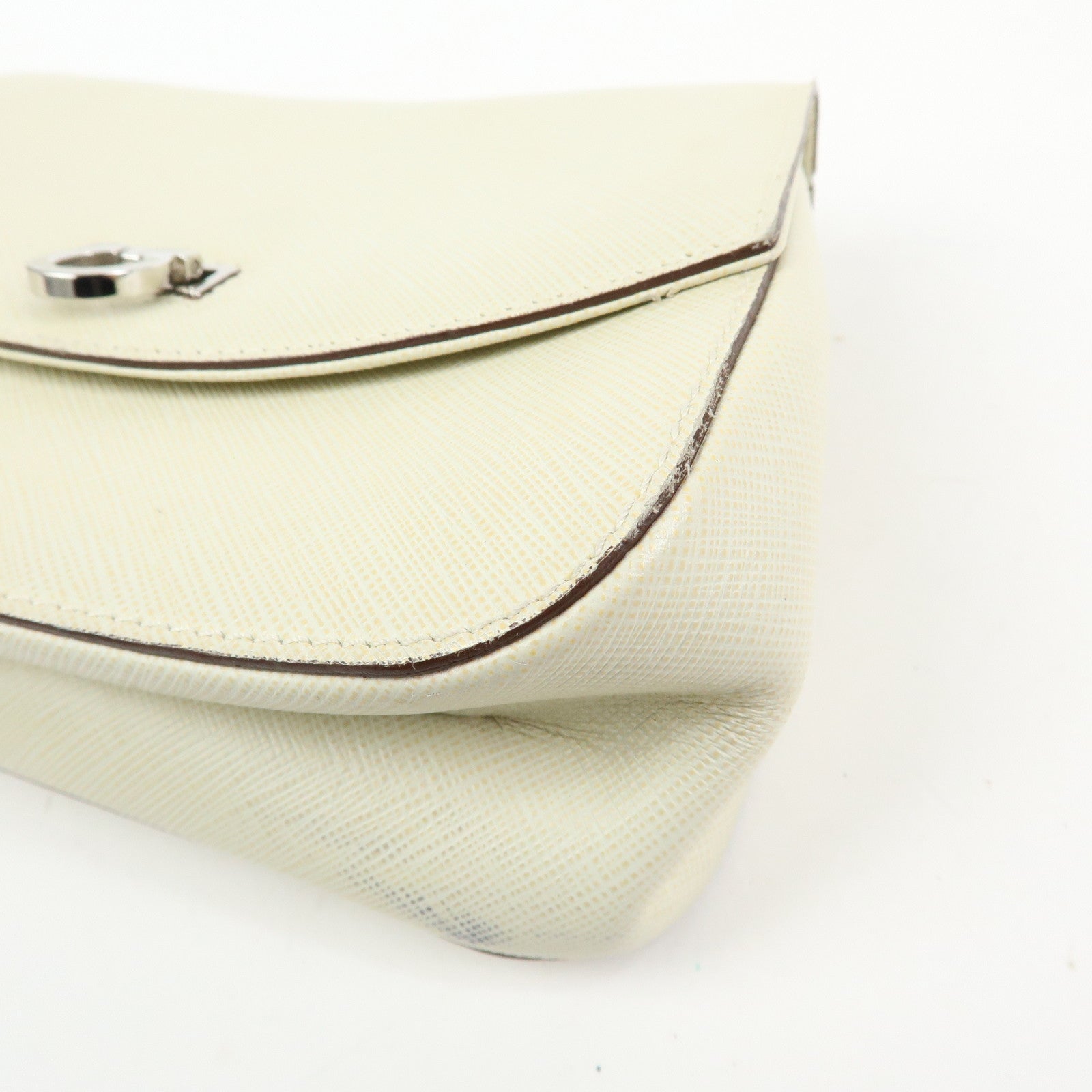 Ferragamo Gancini Leather Chain Shoulder Bag Crossbody Bag Ivory
