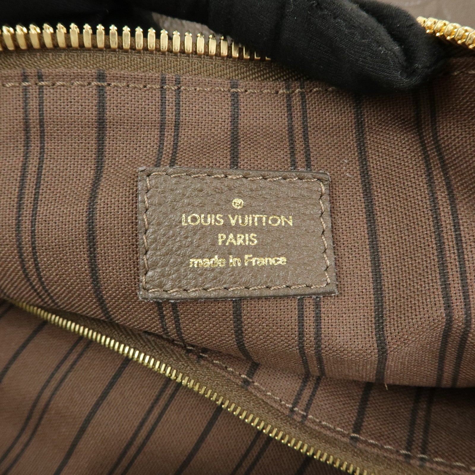 Louis Vuitton Monogram Empreinte Lumineuse PM Shoulder Bag M94170