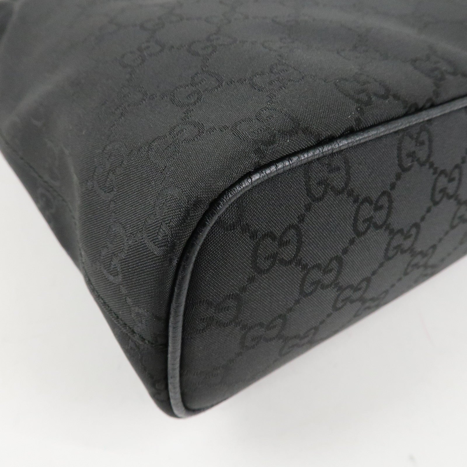 GUCCI GG Nylon Leather Shoulder Bag Hand Bag Black 179776 Used