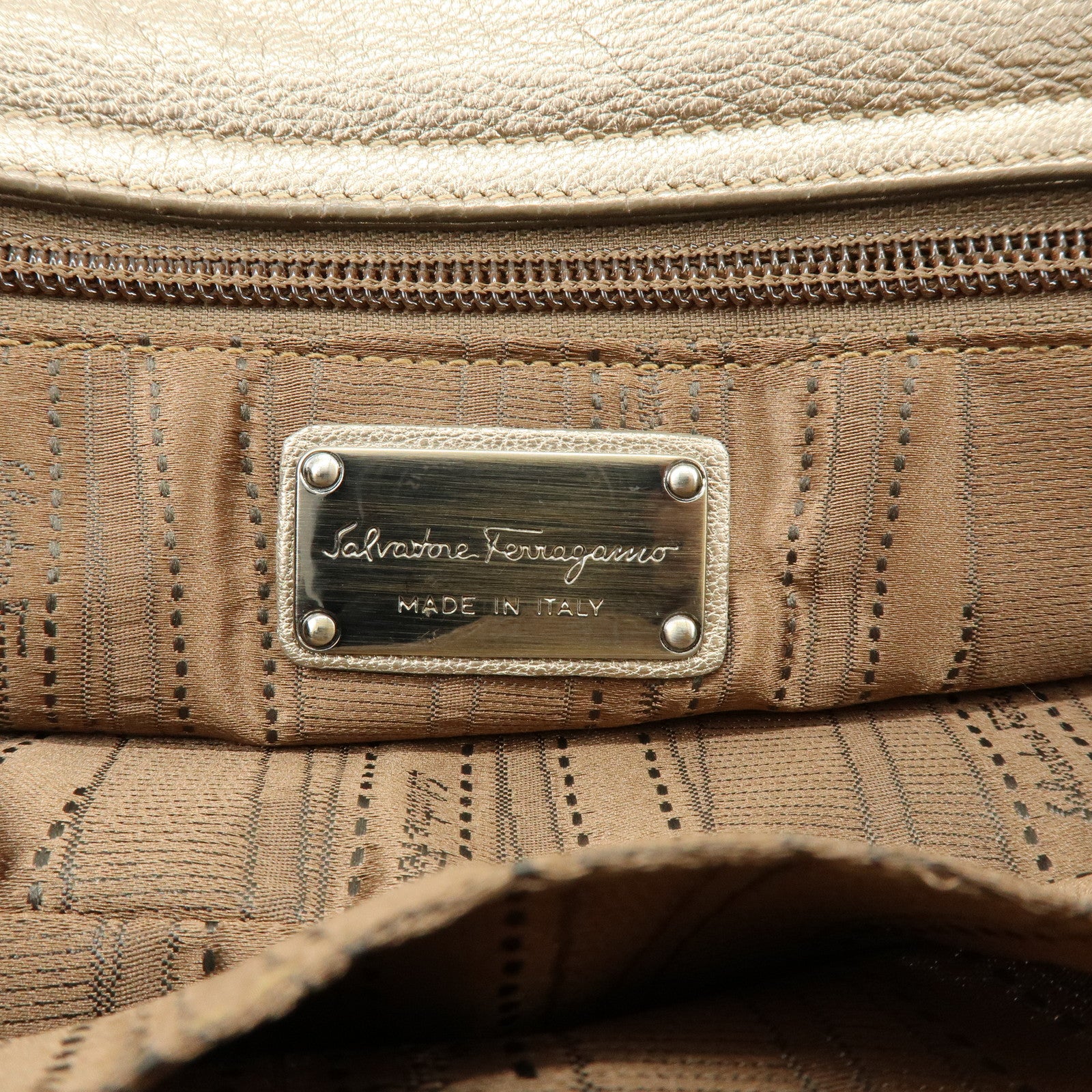 Ferragamo Gancini Leather Shoulder Bag Hand Bag Champagne Gold