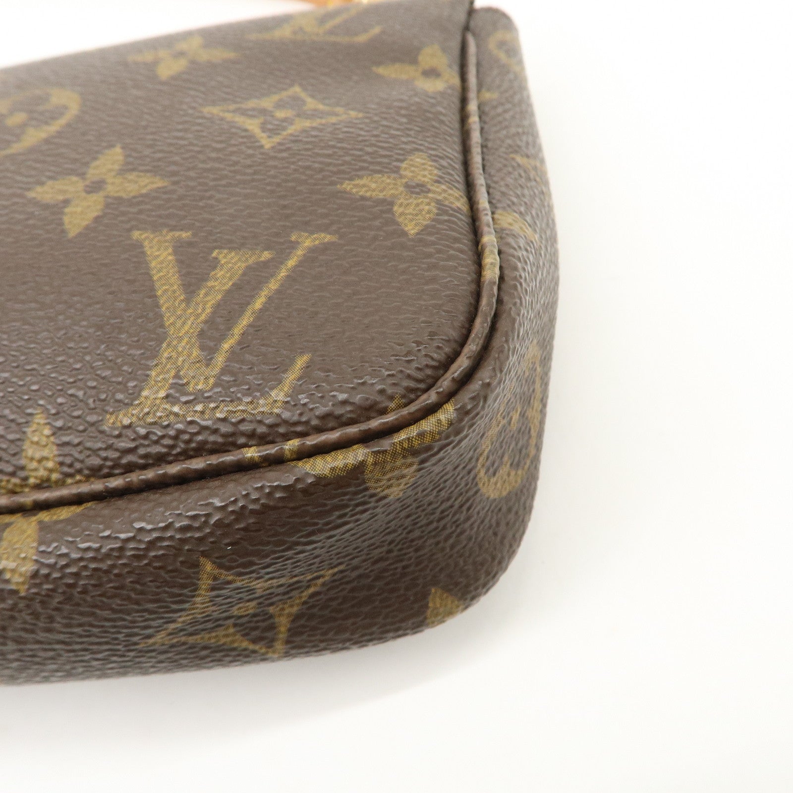Louis Vuitton Monogram Pochette Accessoires Hand Bag Brown M51980