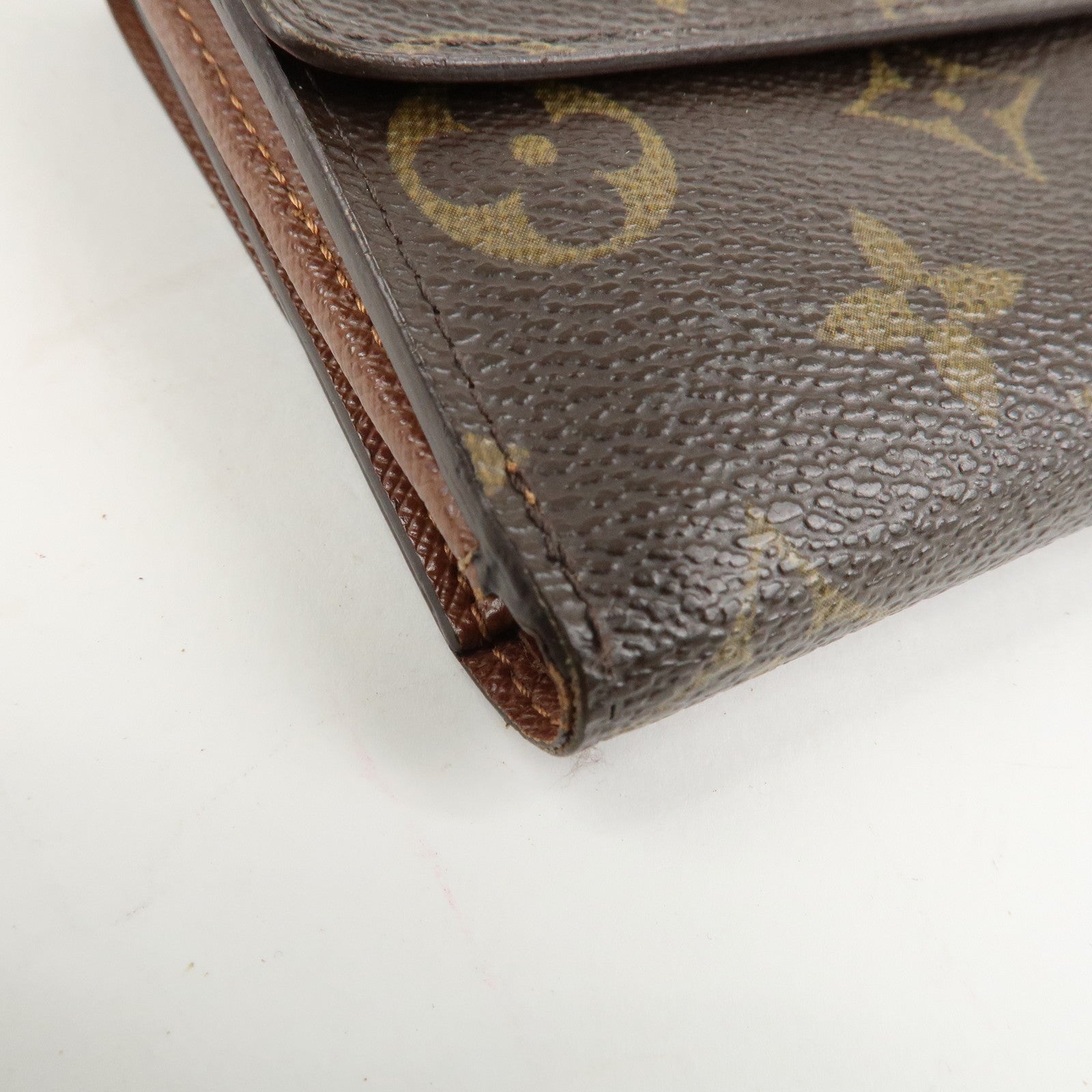 Louis Vuitton Monogram Porte Monnaie Billet Carte Credit M61652 Used