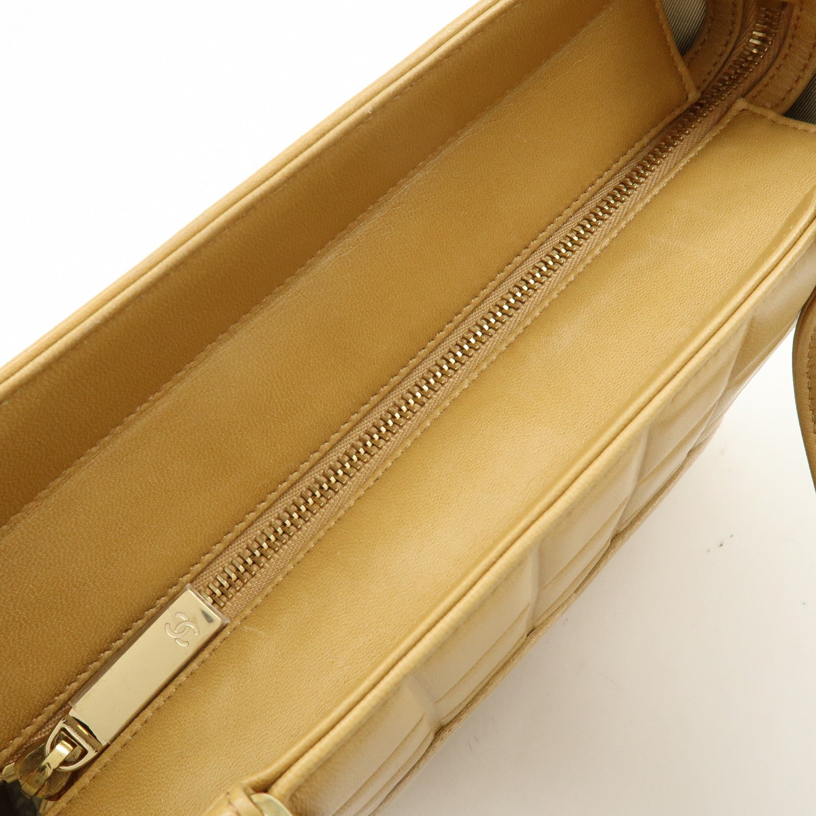 CHANEL Chocolate Bar Lamb Skin Tote Bag Hand Bag Beige A17809