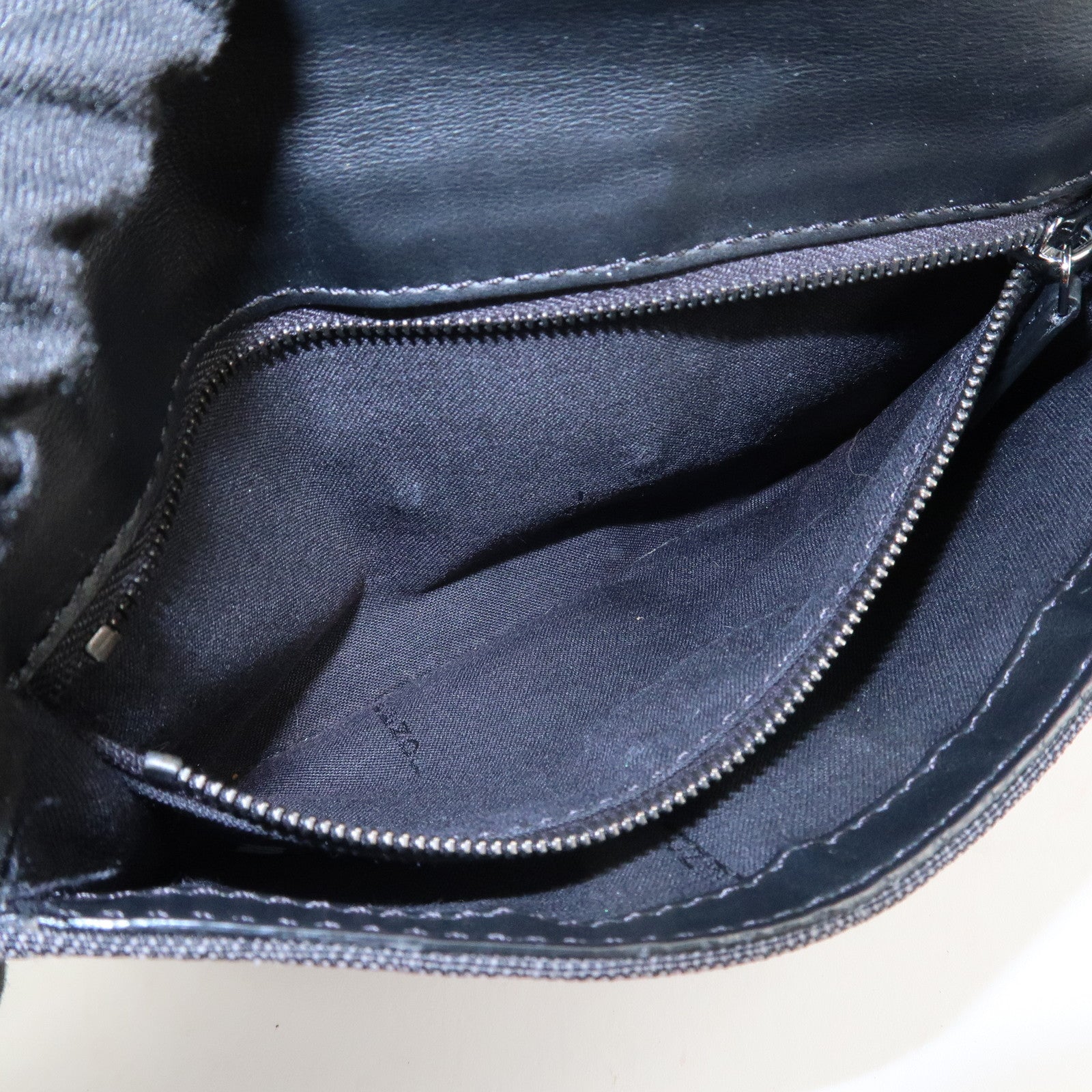 FENDI Zucca Leather Canvas Baguette Slim Clutch Bag Black 7M0295 Used