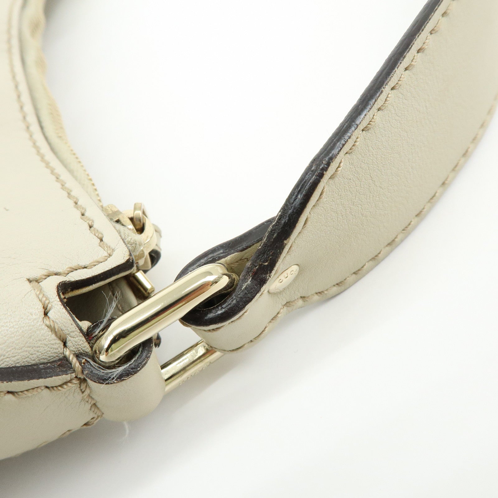 GUCCI Sukey Guccissima Leather Shoulder Bag Hand Bag White 232955