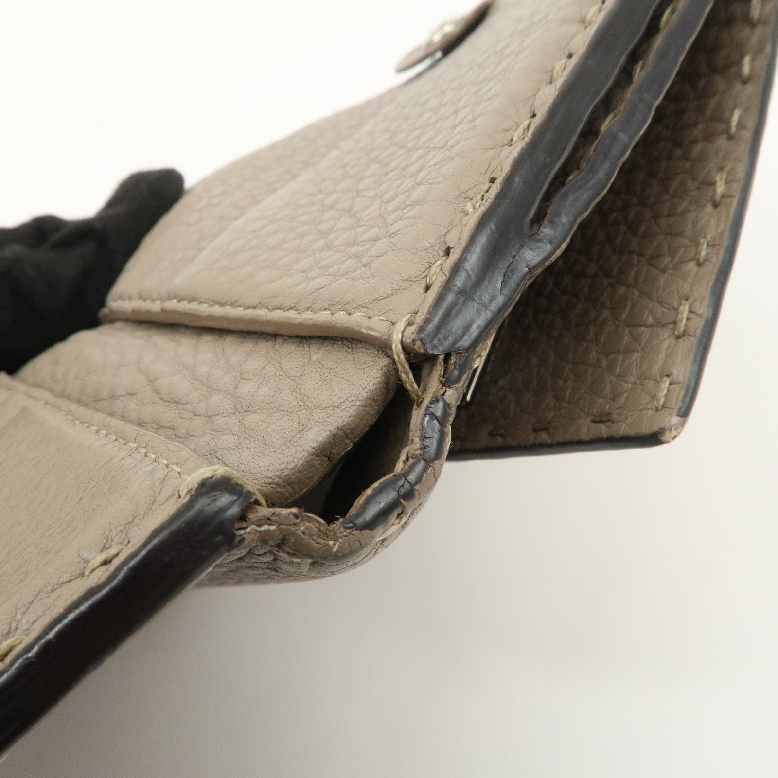 FENDI Logo Leather Compact Wallet Greige