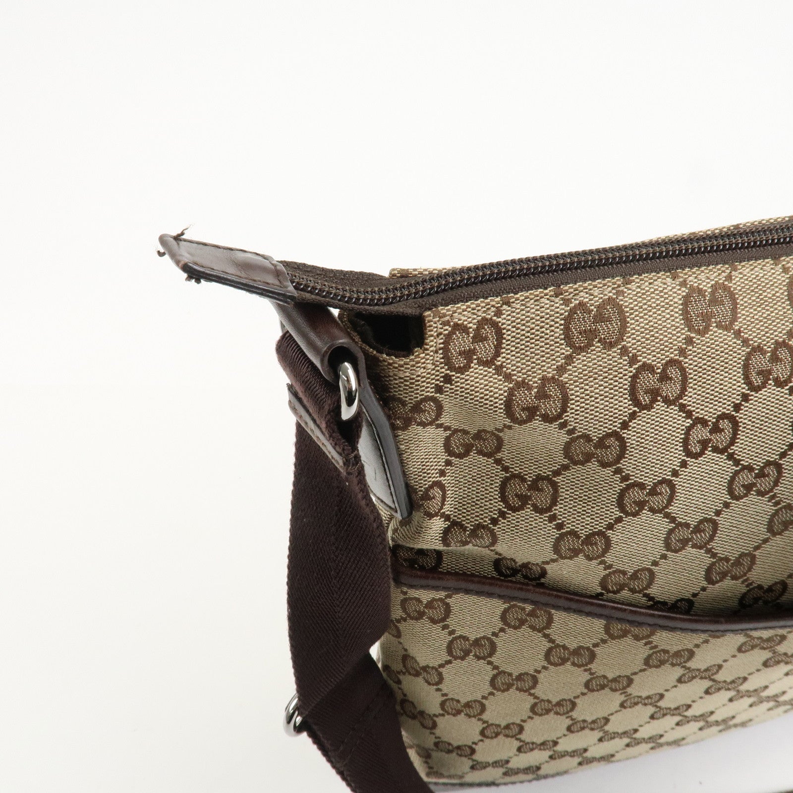 GUCCI GG Canvas Leather Shoulder Bag Crossbody Bag Brown 145857 Used