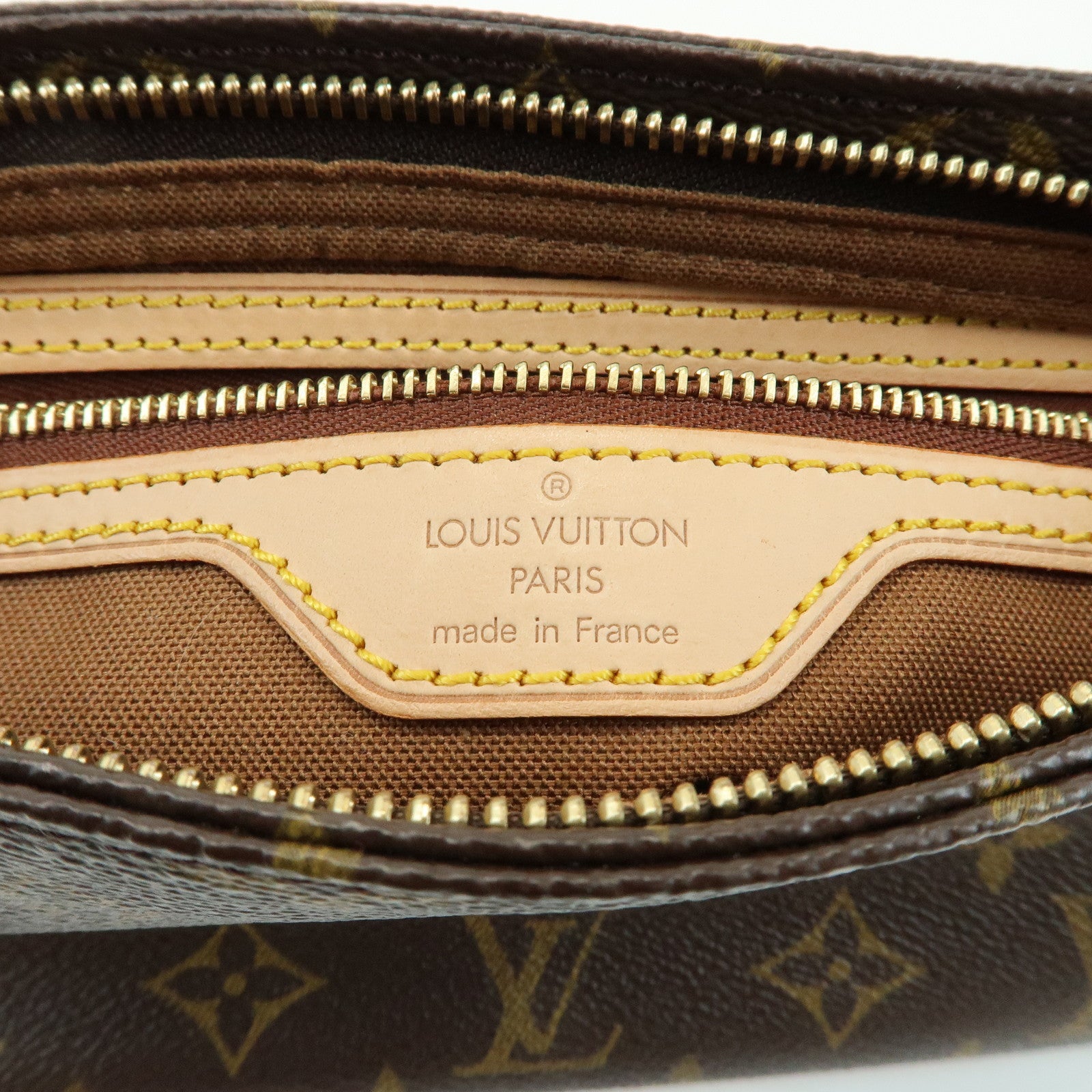 Louis Vuitton Monogram Trotteur Canvas Leather Shoulder Bag M51240