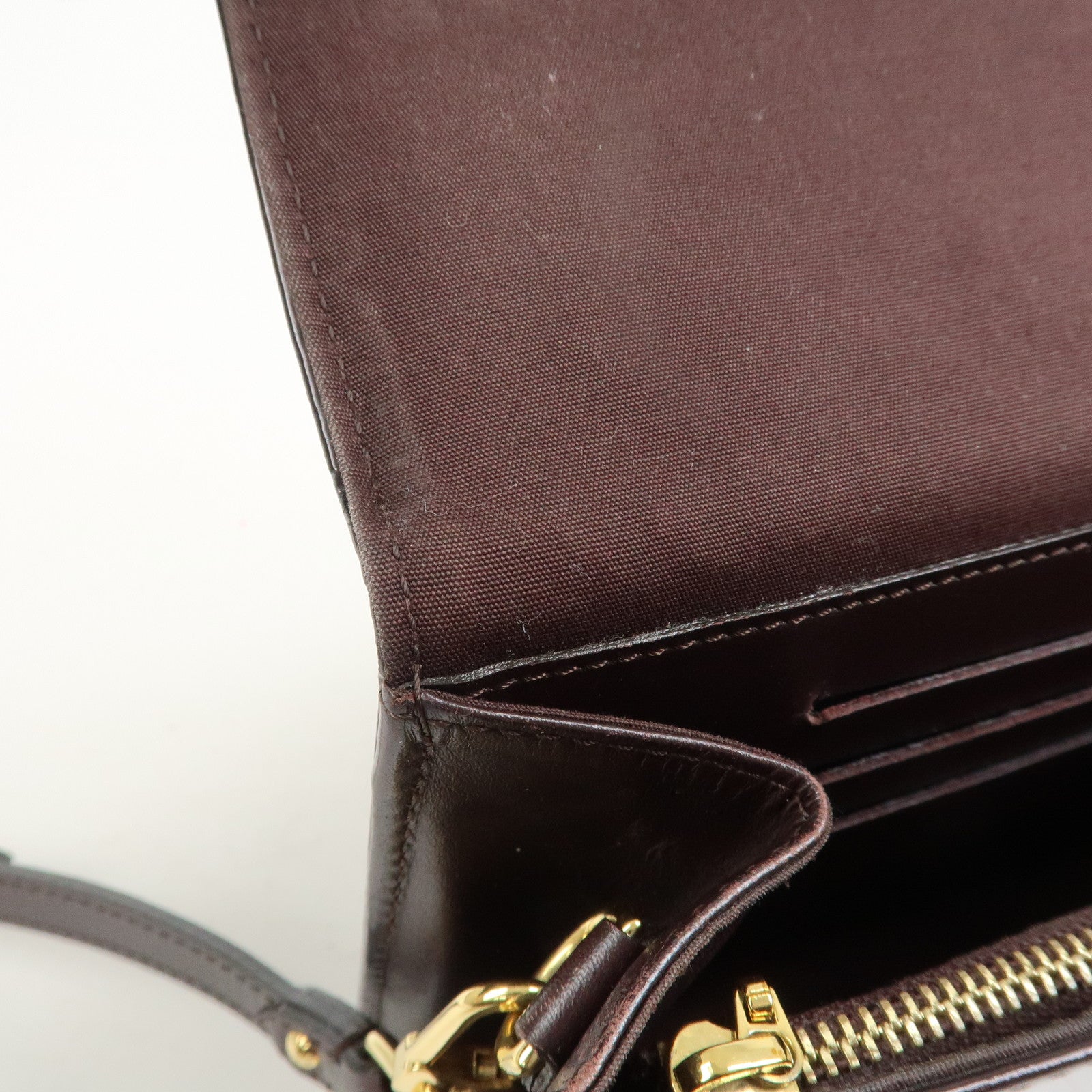 Louis Vuitton Vernis Rossmore PM Shoulder Bag Amarante M91546