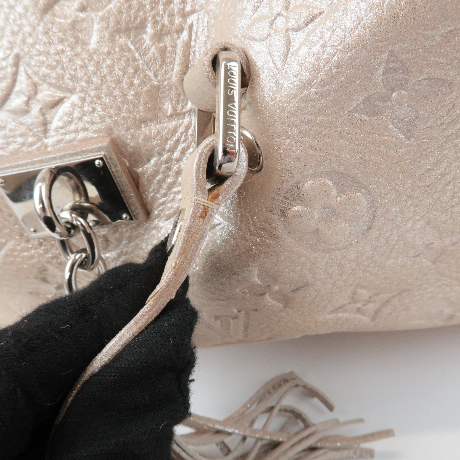 Louis Vuitton Monogram Shimmer Comet Leather Hand Bag M95818 Used