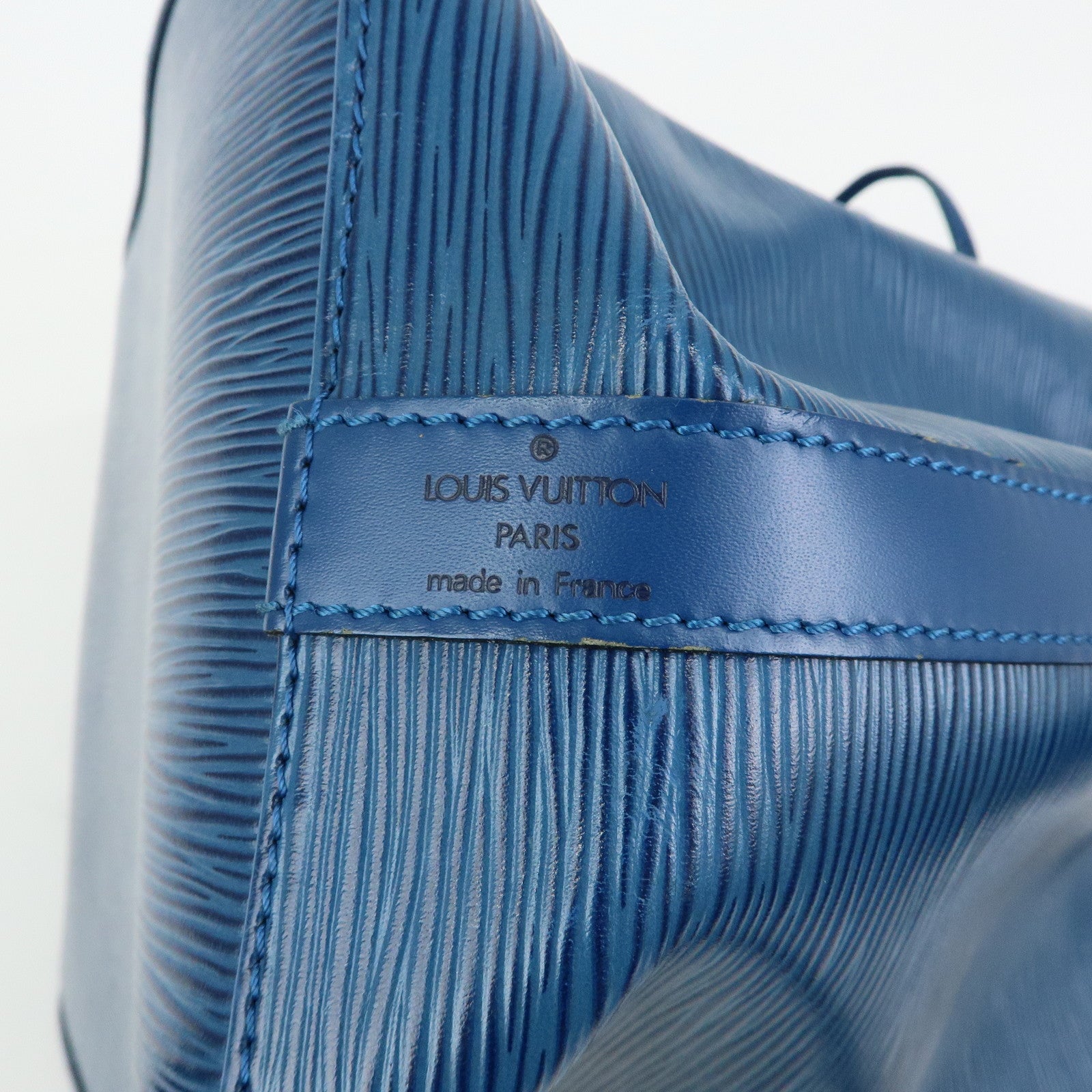 Louis Vuitton Epi Leather Petit Noe Shoulder Bag Toledo Blue M44105