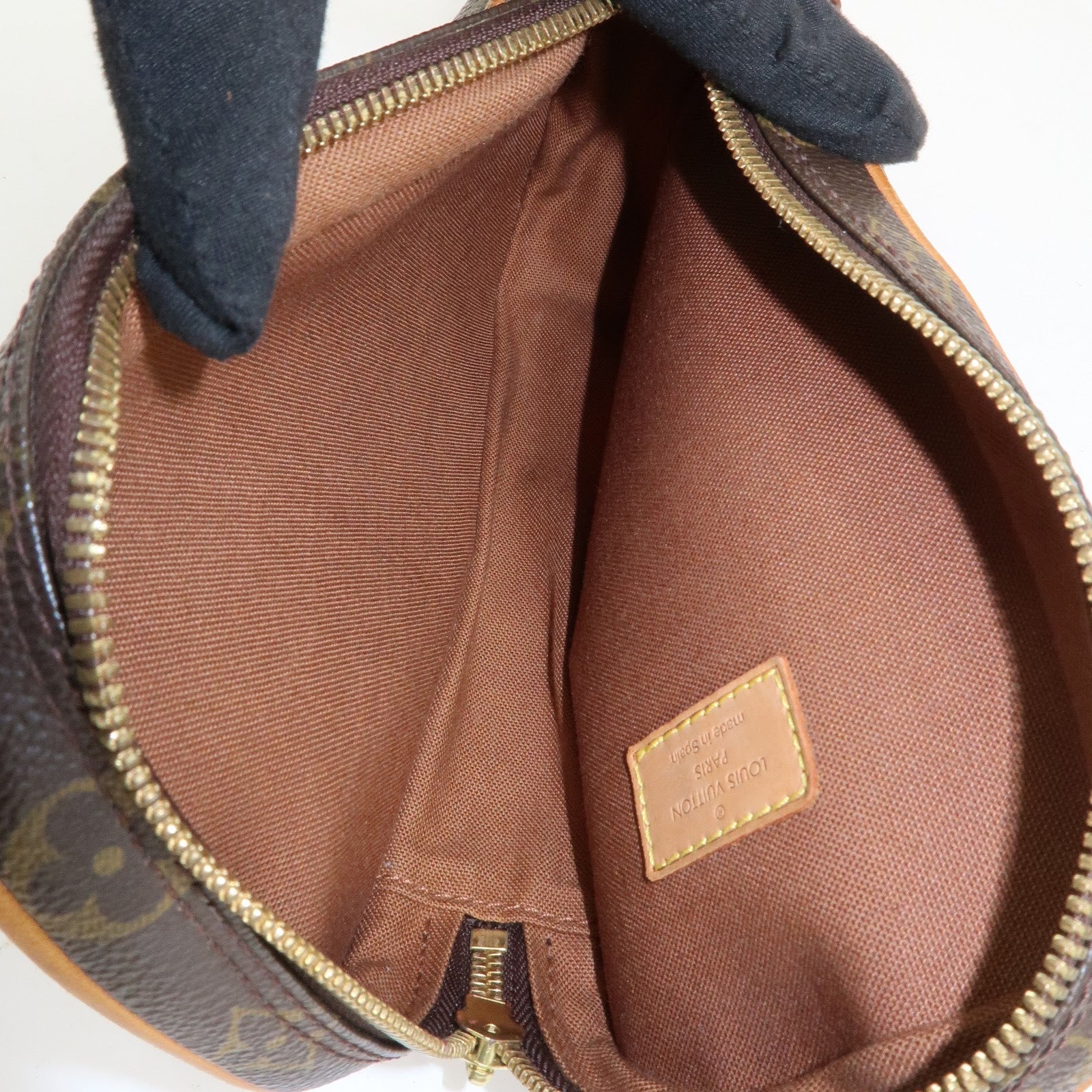 Louis Vuitton Monogram Pochette Gange Crossbody Bag M51870