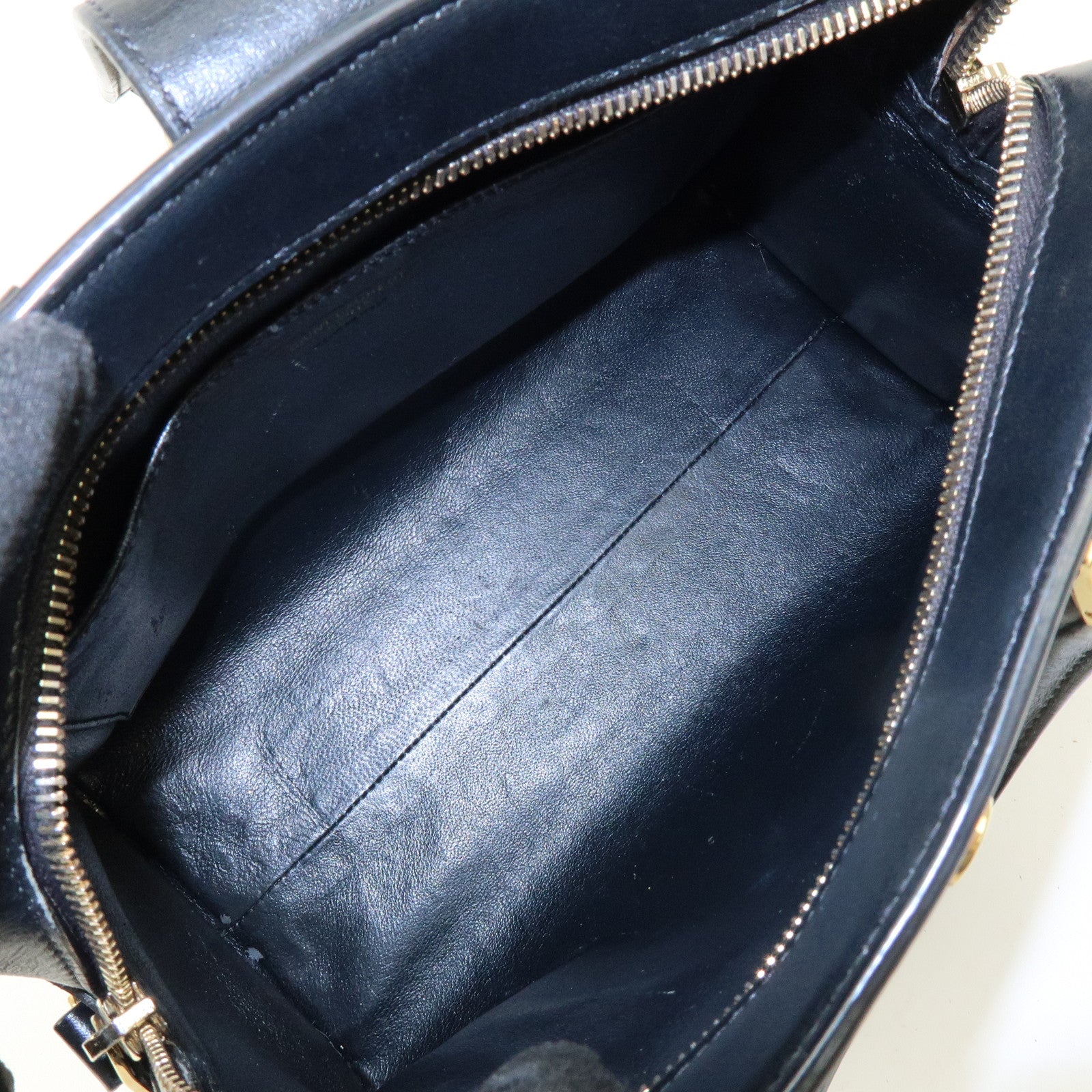 SAINT LAURENT PARIS Baby Cabas Cassandra Leather Hand Bag Black