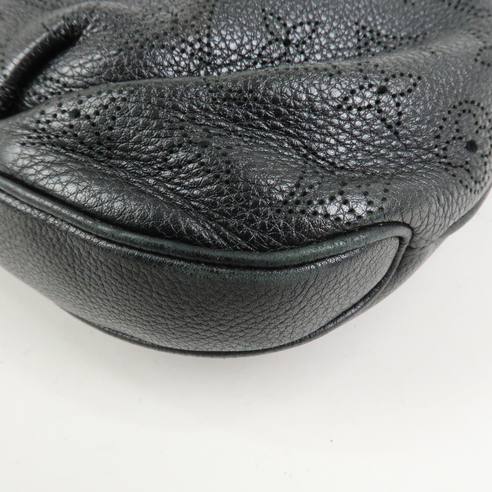 Louis Vuitton Monogram Mahina Selene MM 2Way Hand Bag Noir M93987