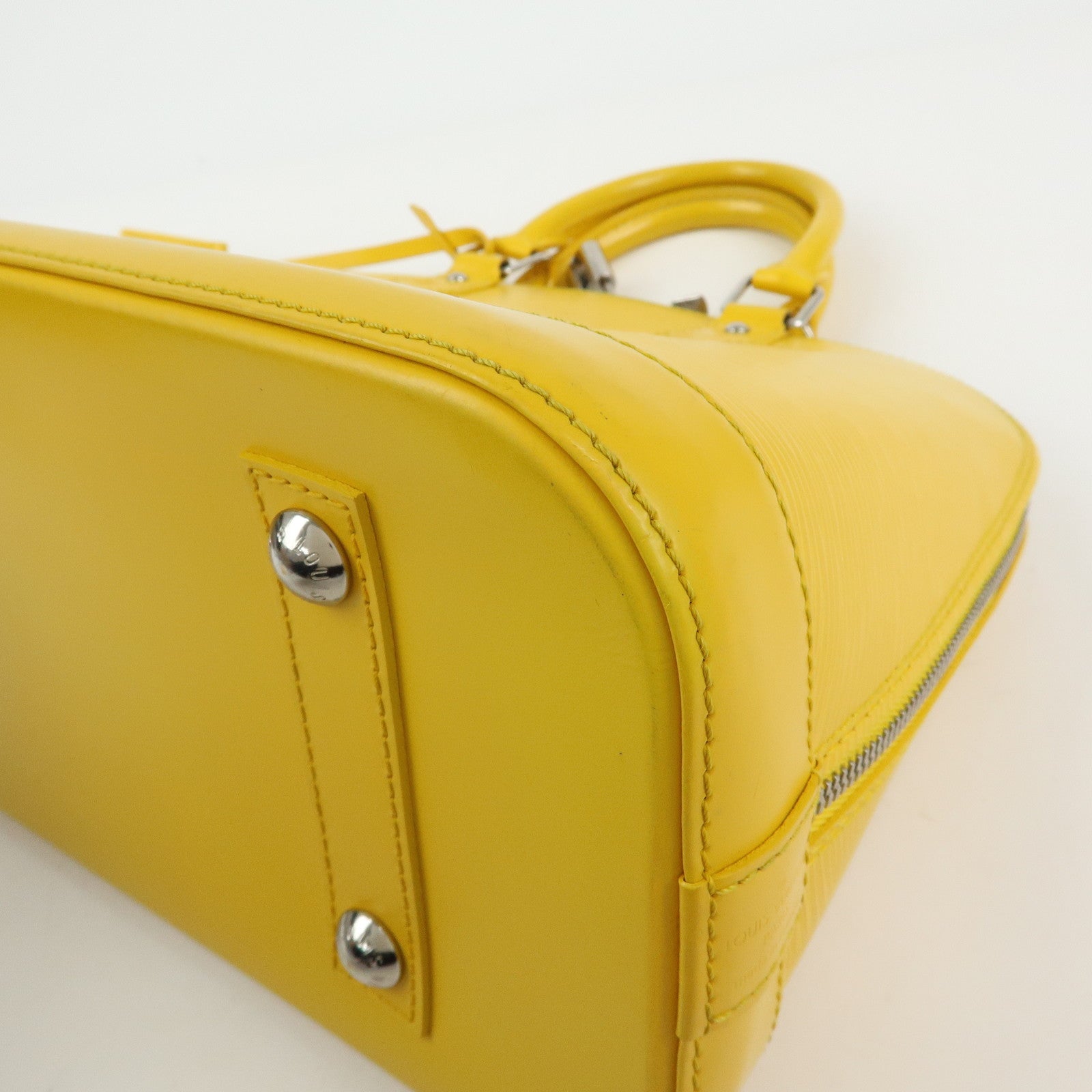 Louis Vuitton Epi Alma Epi Leather PM Hand Bag Citron M40619