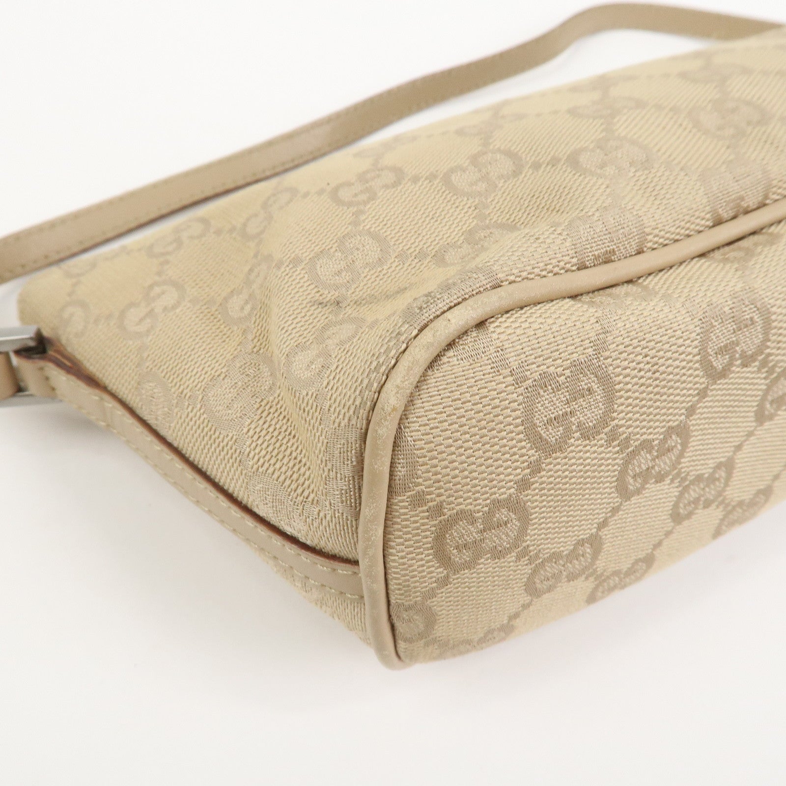 GUCCI Boat Bag GG Canvas Leather Hand Bag Pouch Beige 07198