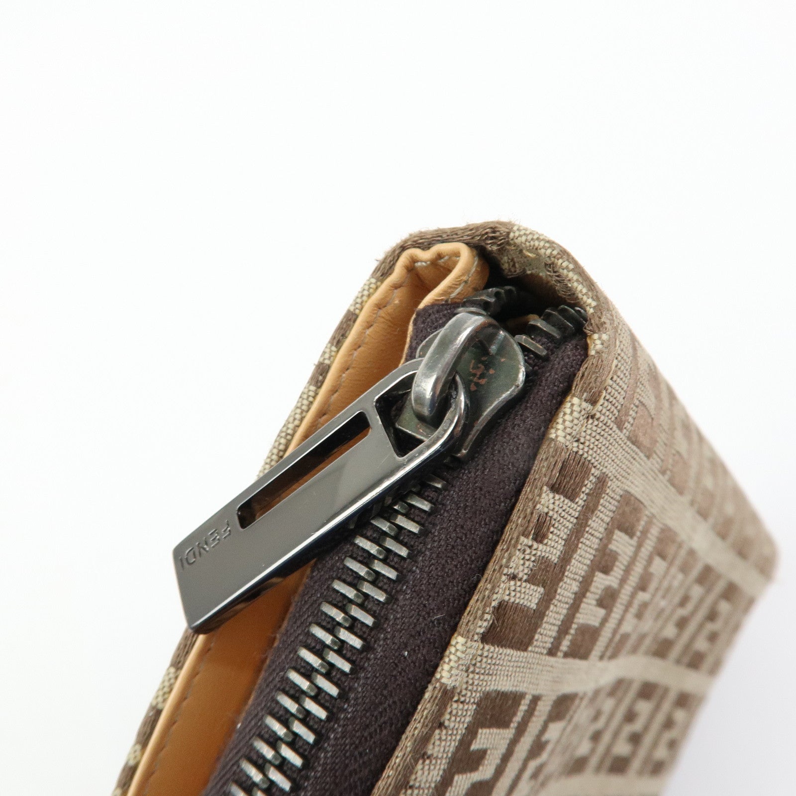 FENDI Zucchino Canvas Leather Compact Wallet Beige 8M0018