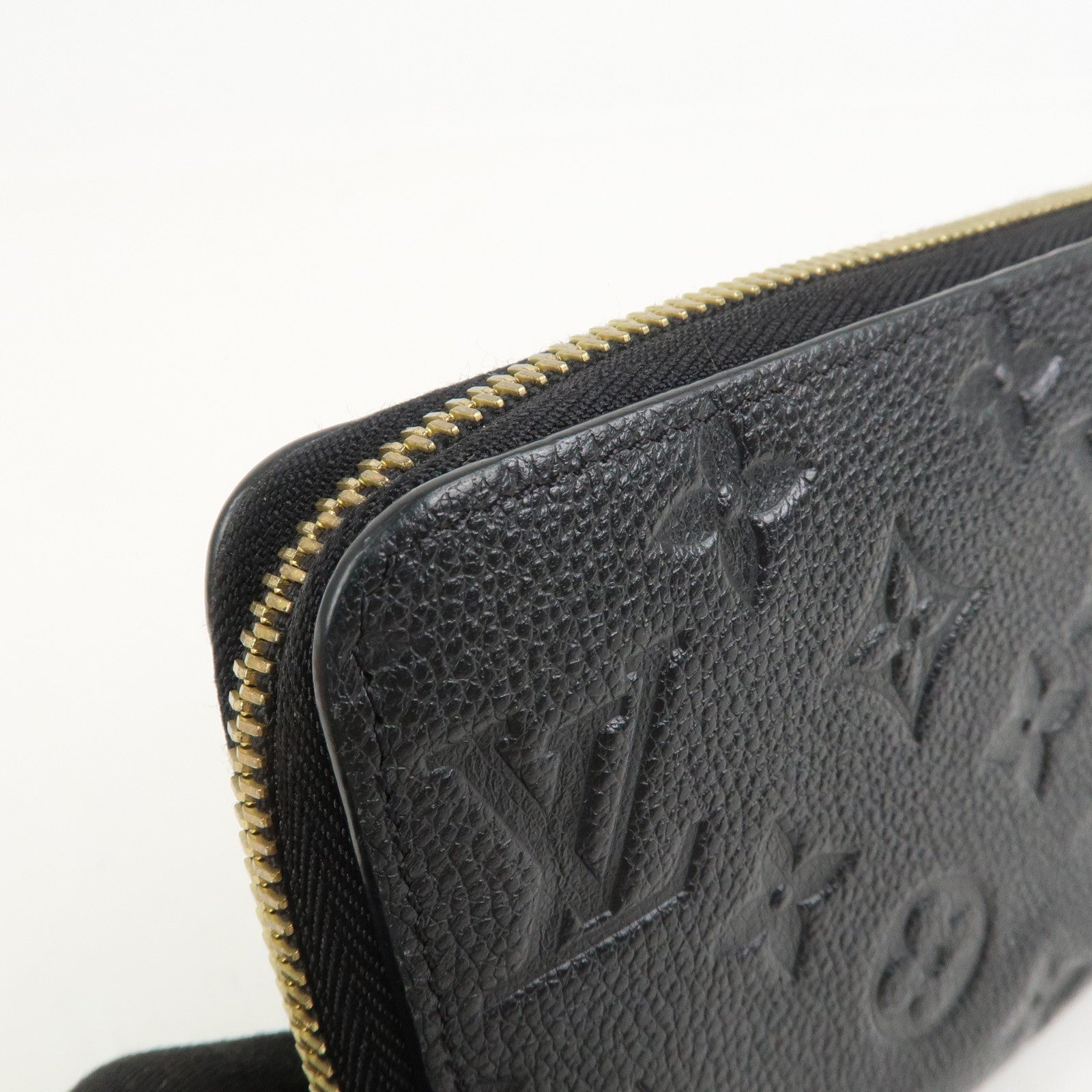 Louis Vuitton Monogram Empreinte Leather Round Zippy Wallet M61864