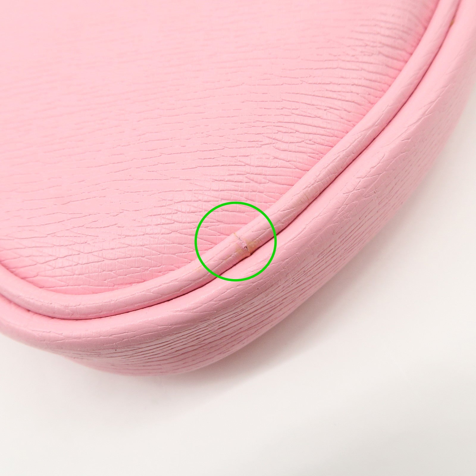 GUCCI Bananya Collaboration Leather Heart Coin Case Pink 701062 Used