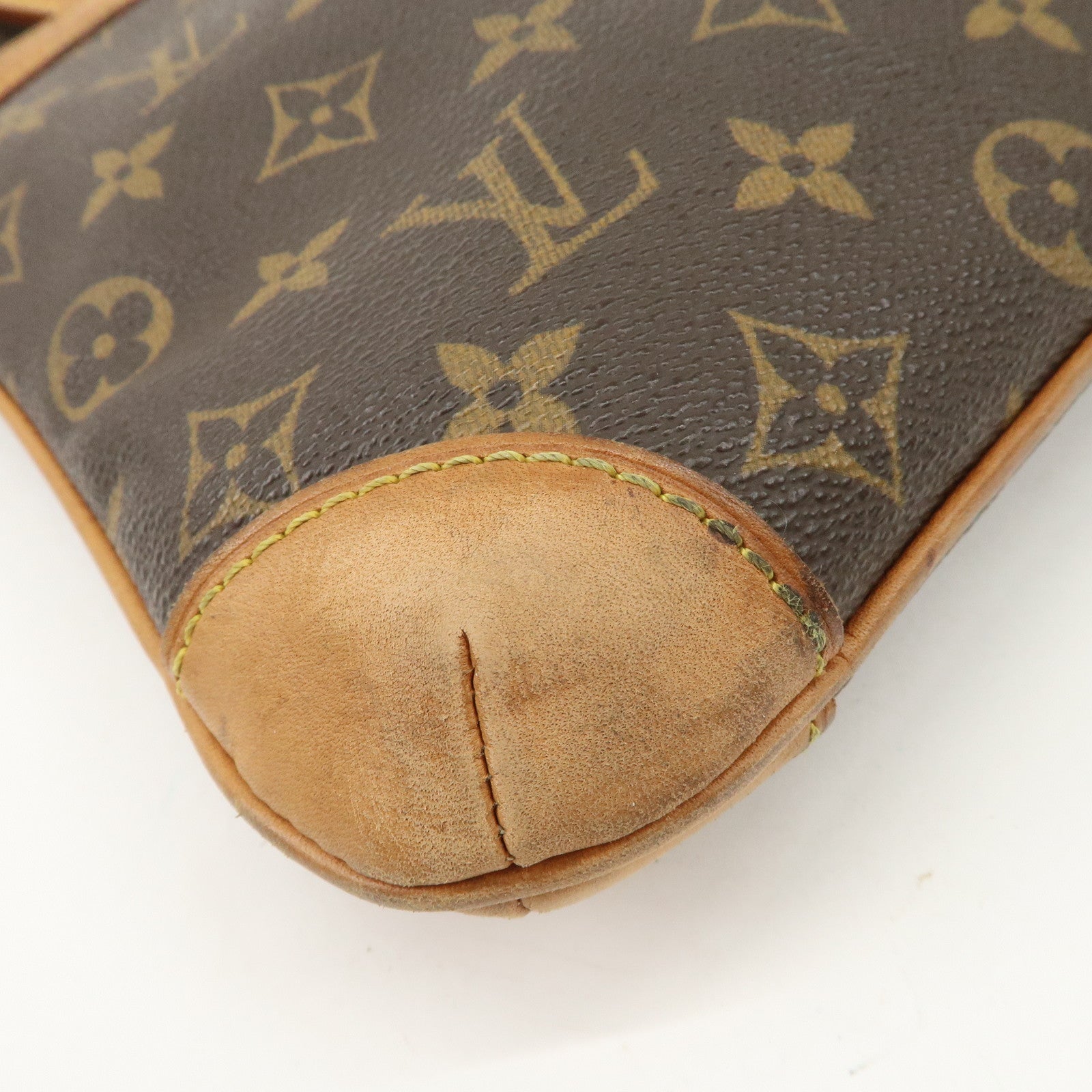 Louis Vuitton Monogram Coussin GM Hand Bag Shoulder Bag Brown M51141 Used