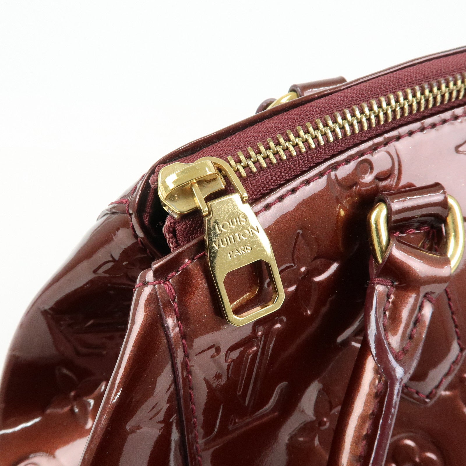 Louis Vuitton Monogram Vernis Sherwood PM Rouge Forvist M91492