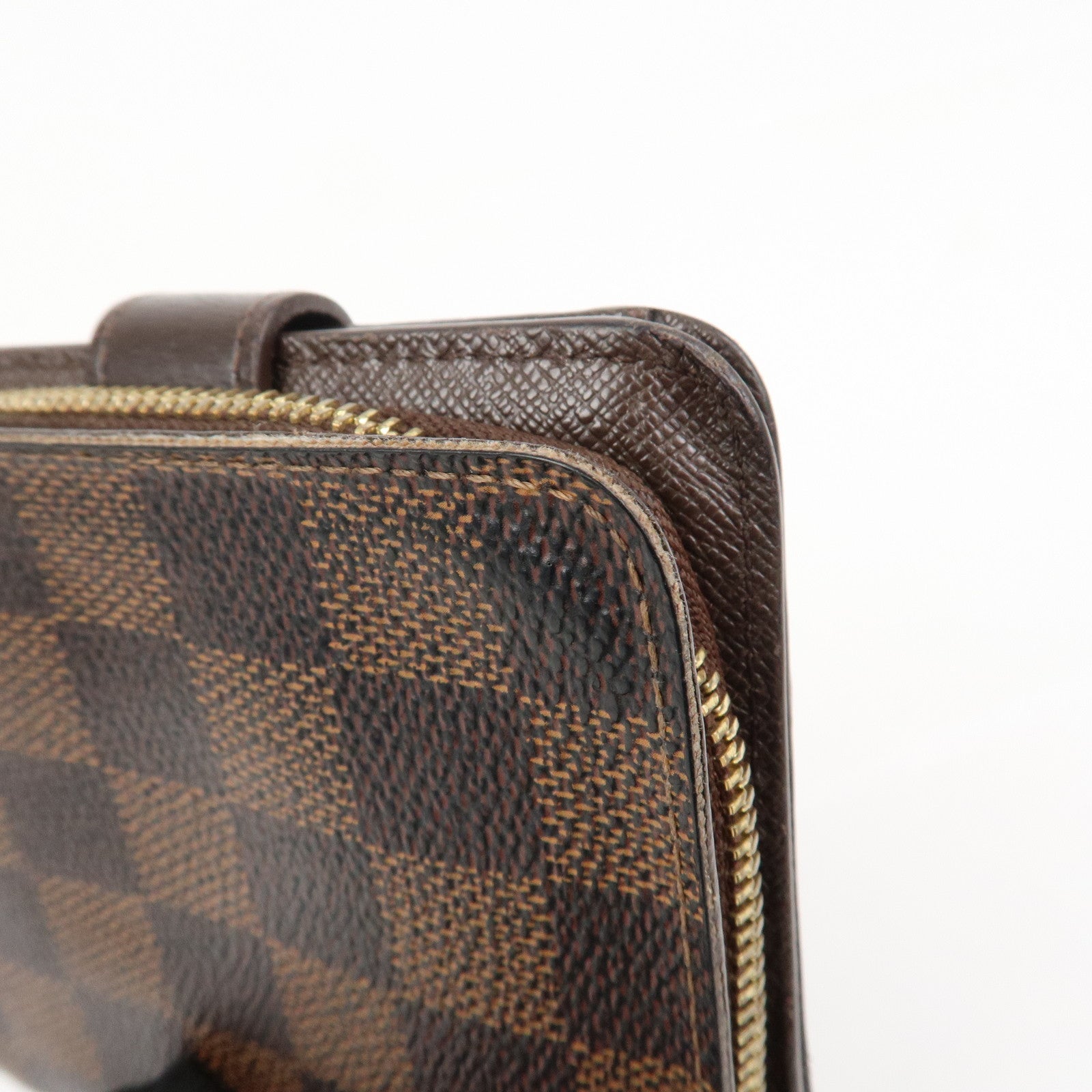 Louis Vuitton Damier Compact Zippy Bi-fold Small Wallet N61668