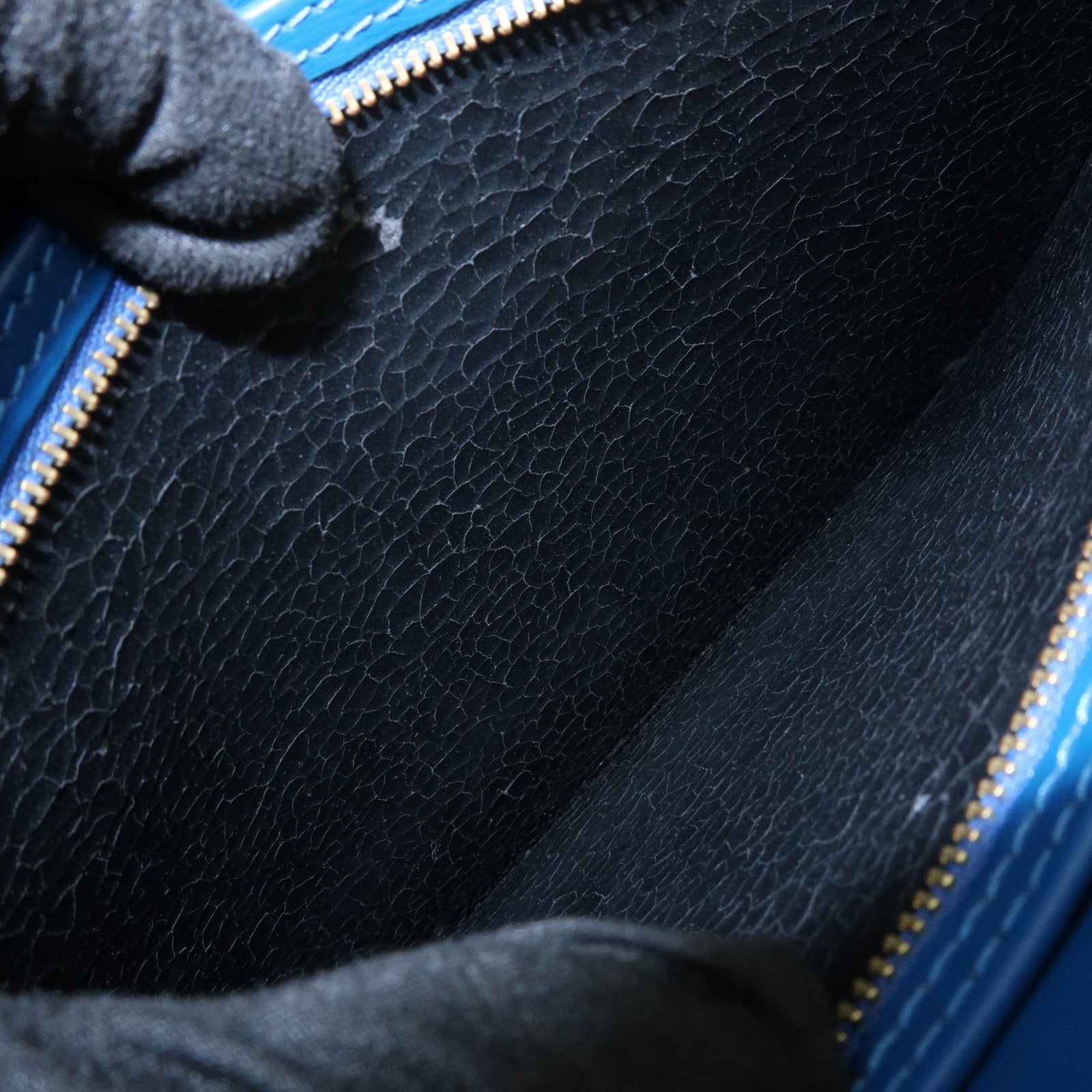 Louis Vuitton Epi Capucines Leather Shoulder Bag Toledo Blue M52345