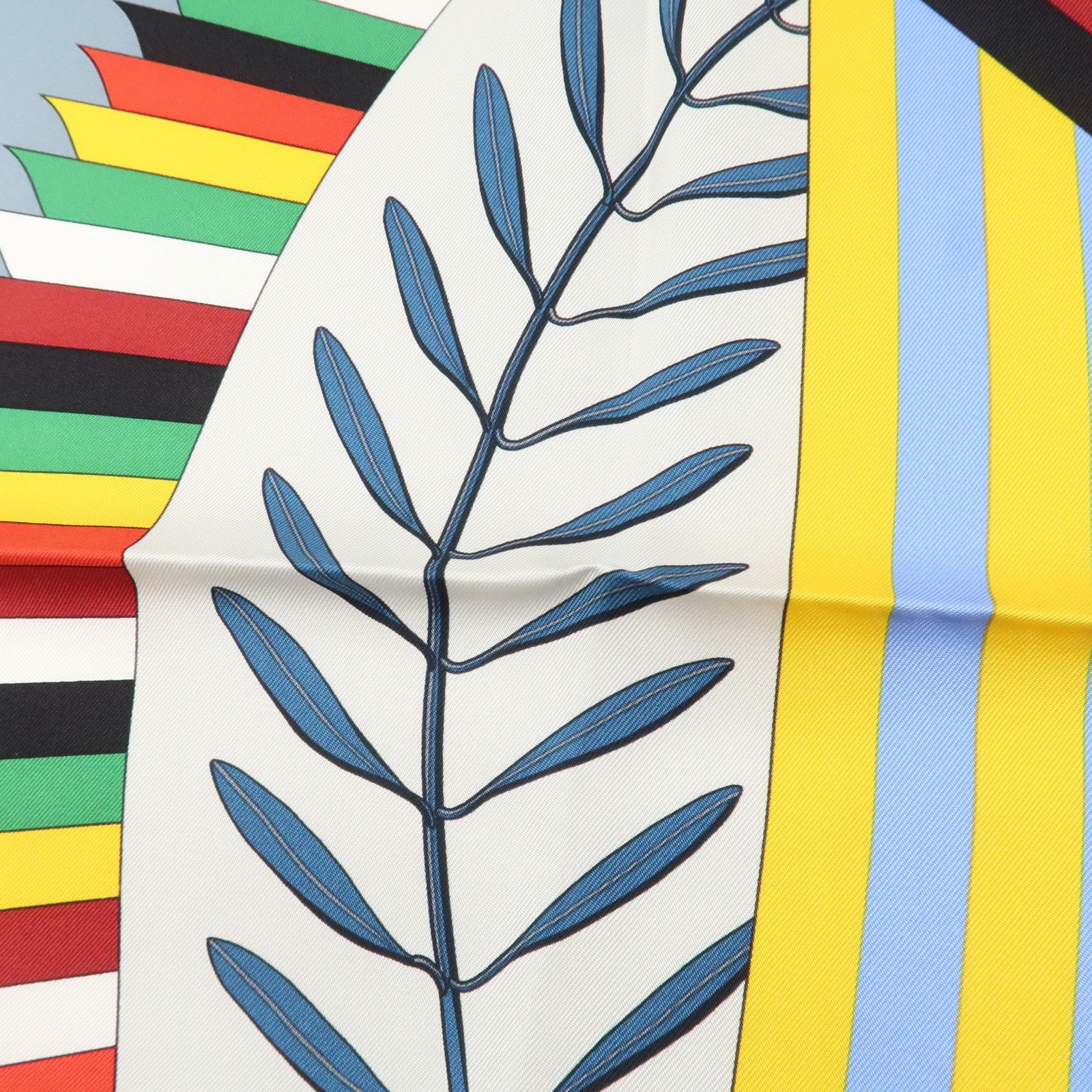 HERMES Carre 90 Silk 100% Scarf LES JEUX D'HERMES Black Used