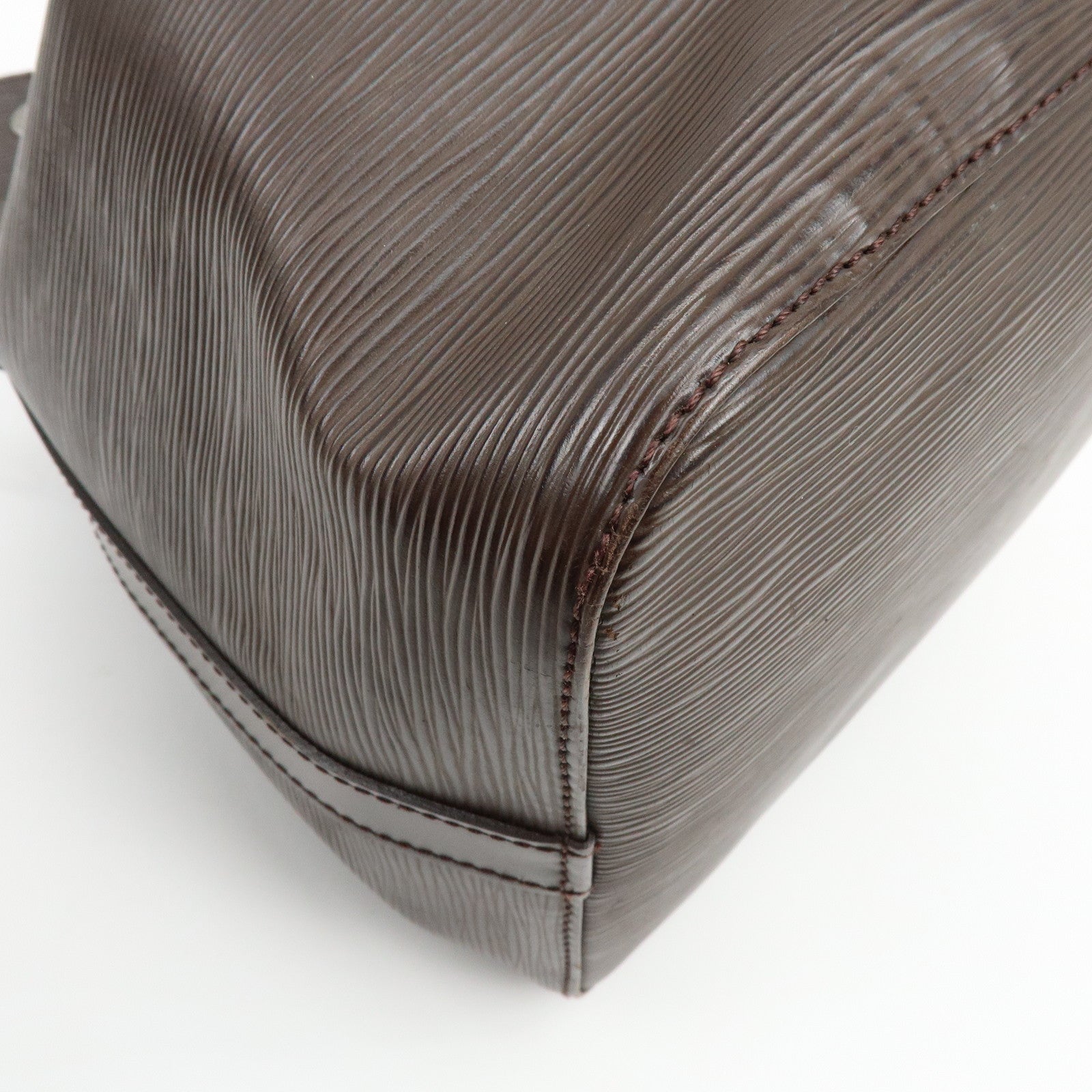 Louis Vuitton Epi Leather Petit Noe Shoulder Bag Mocha M5901D