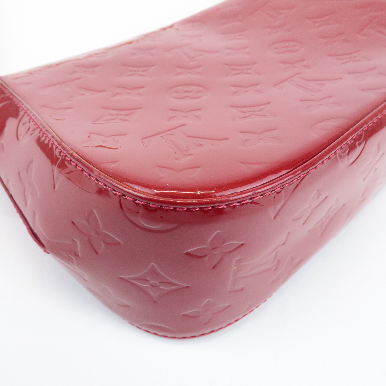 Louis Vuitton Vernis Leather Bellflower GM Pomme d'Amour M91708