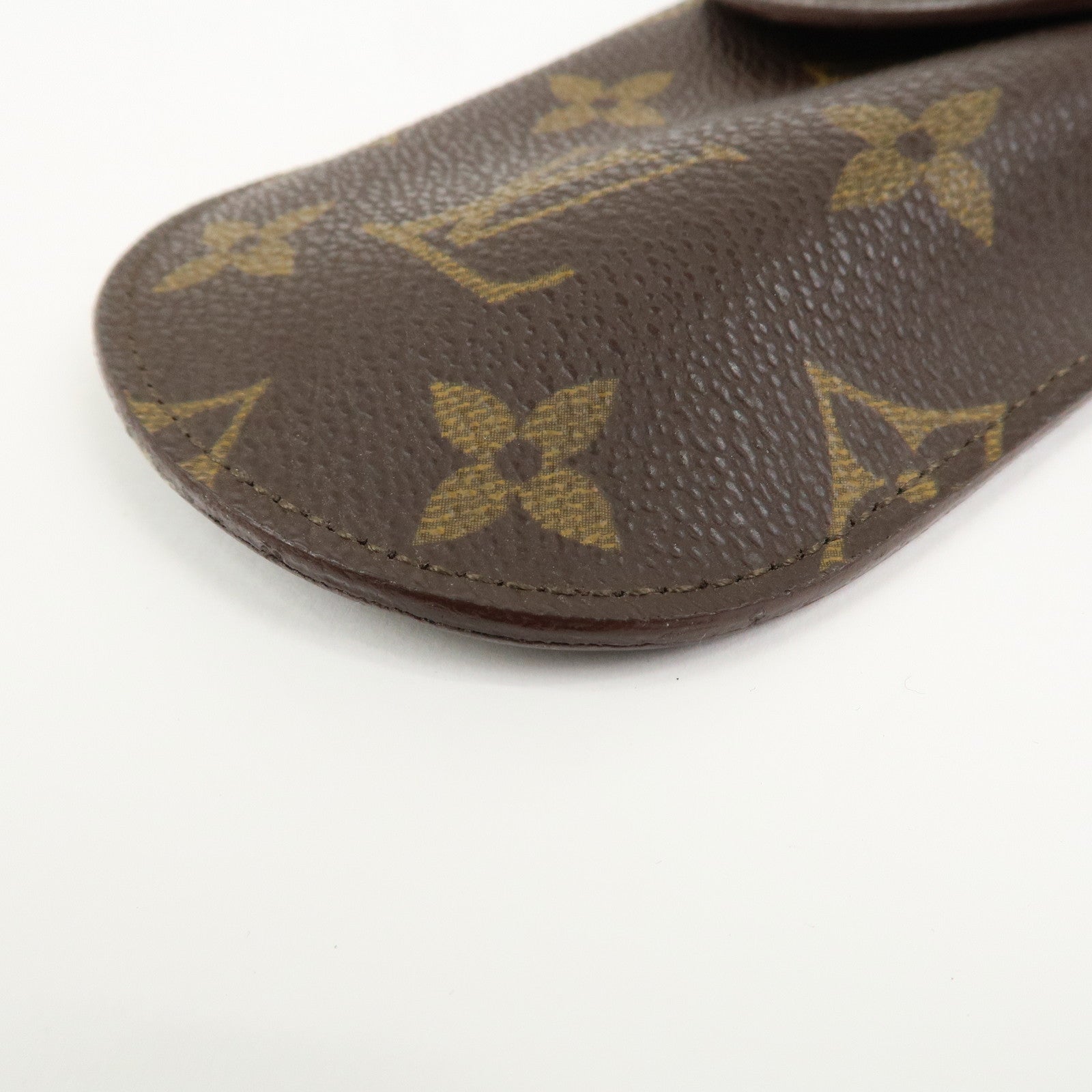 Louis Vuitton Monogram Étui Lunettes Rabat Glasses Case M62970