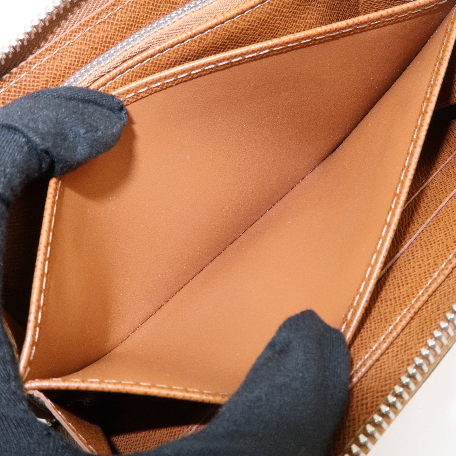 Louis Vuitton Epi Leather Zippy Long Wallet Cannelle M6007I