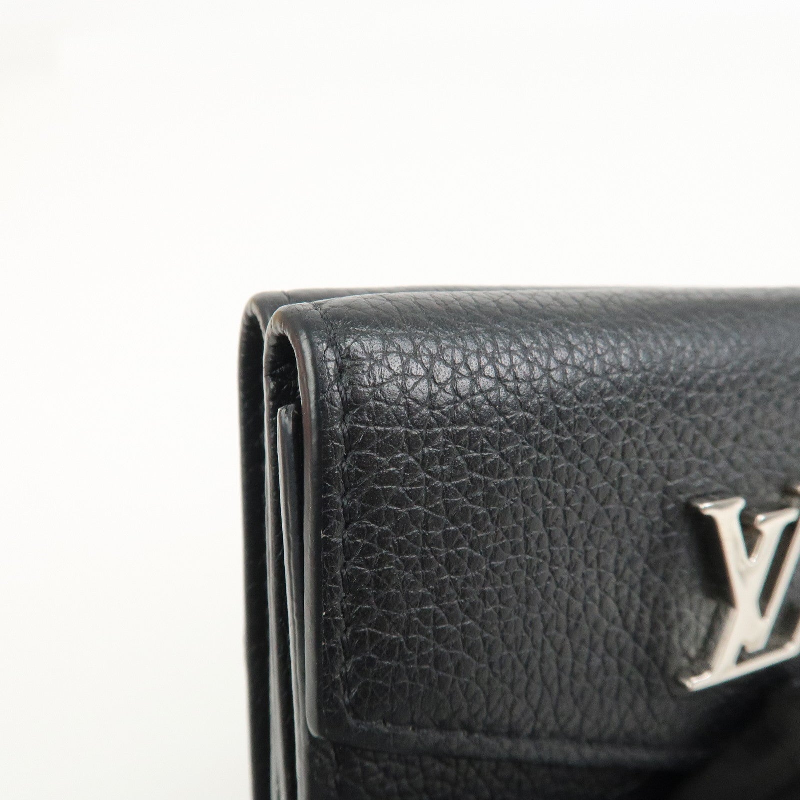 Louis Vuitton Portefeuille Lock Mini Compact Wallet Noir M63921