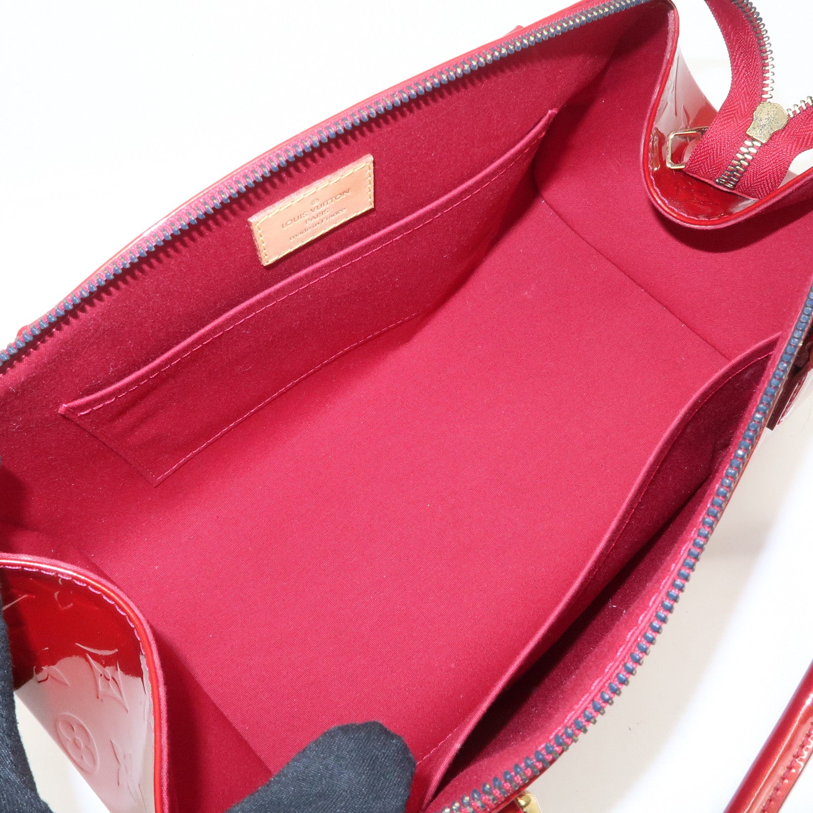 Louis Vuitton Monogram Vernis Sherwood PM Shoulder Bag Red M91494