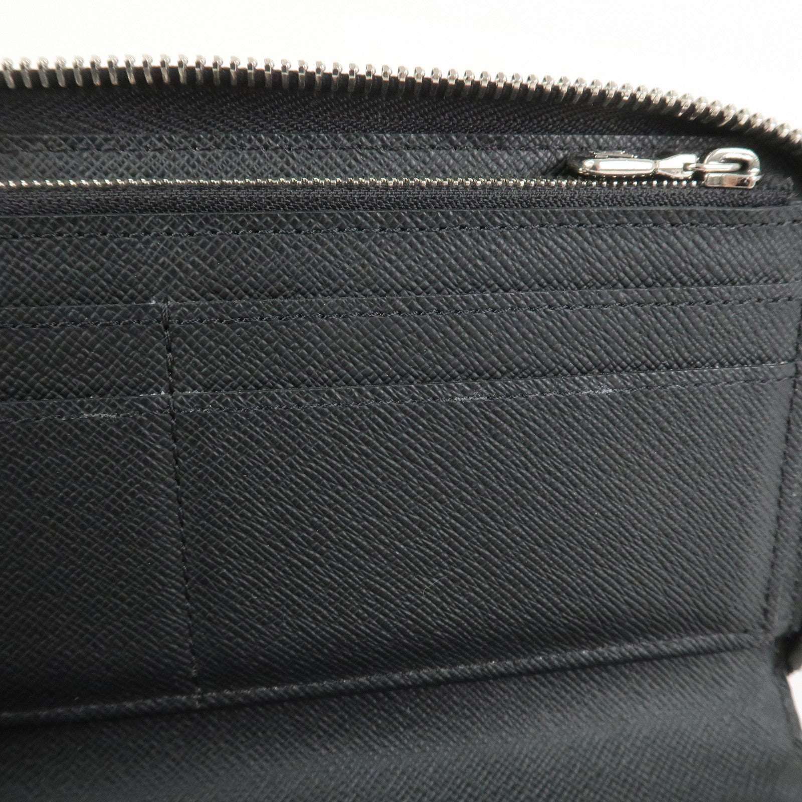 Louis Vuitton Epi Zippy Wallet Vertical Long Wallet Noir M60965