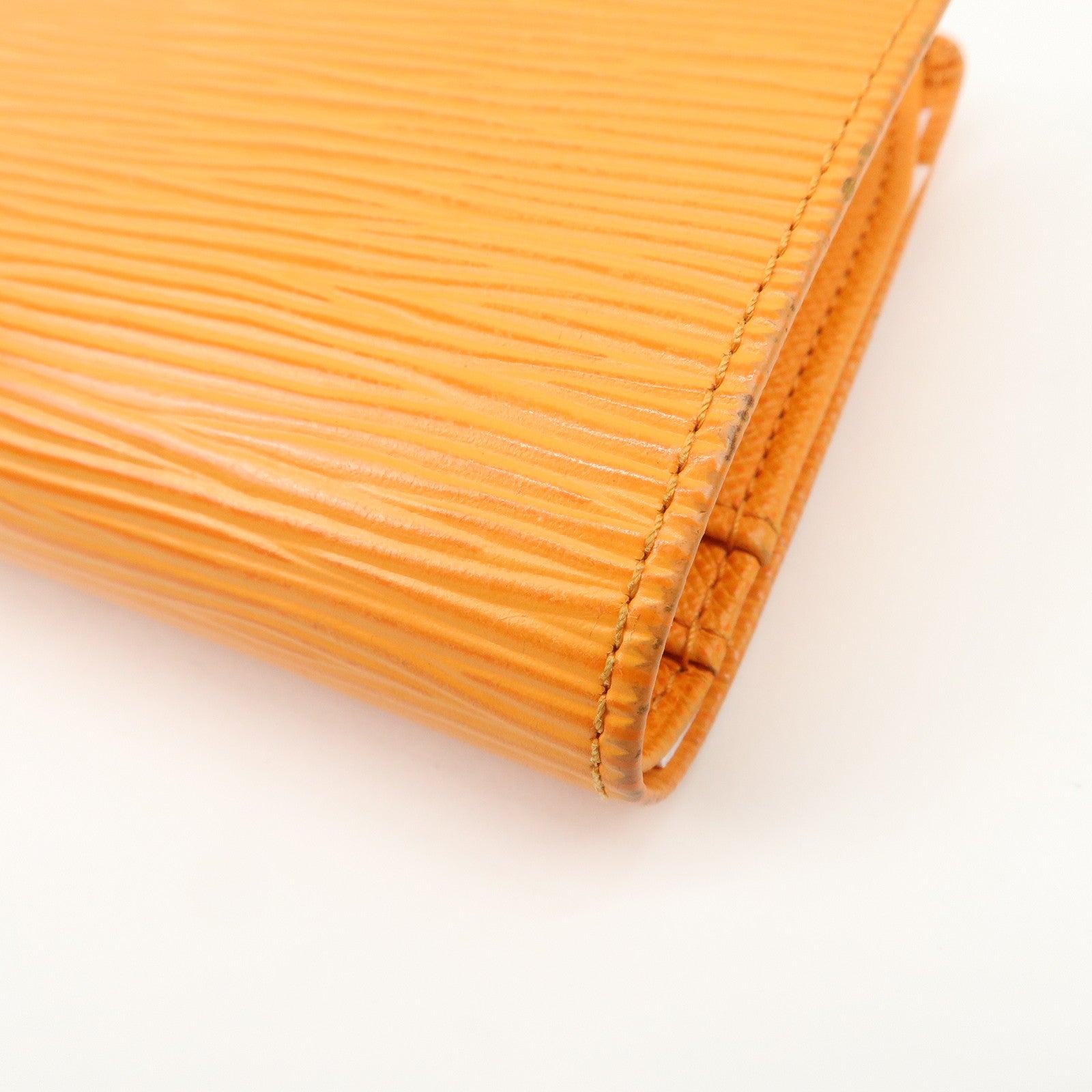 Louis Vuitton Epi Porte Monnaie Viennois Bi-Fold Wallet Mandarin Orange Used