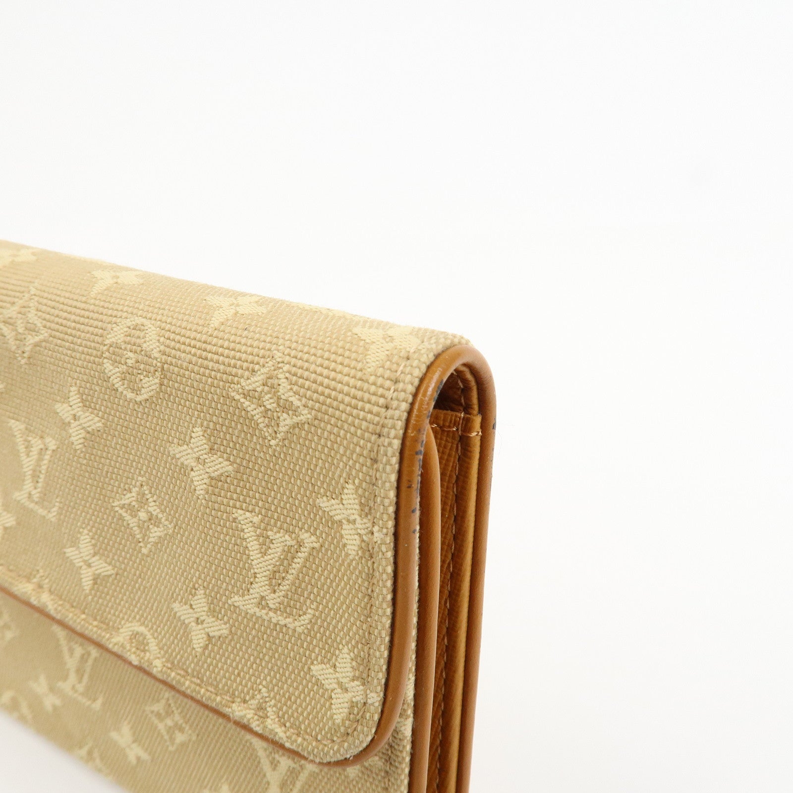 Louis Vuittom Monogram Mini Porte Tresor International M92444