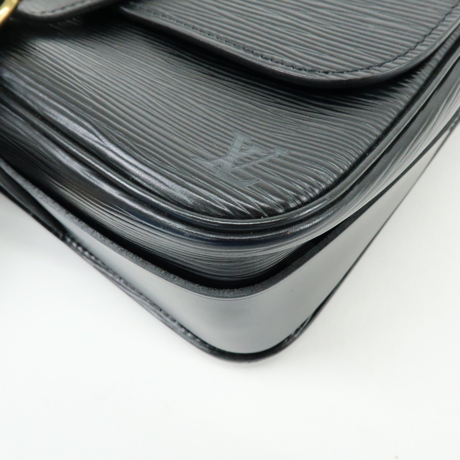 Louis Vuitton Epi Cartouchiere Shoulder Crossbody Bag Noir M52242