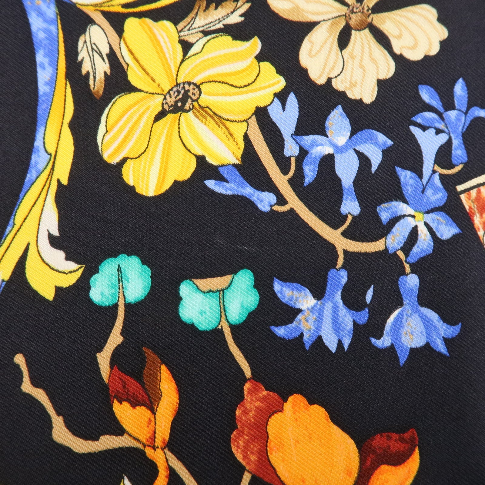 HERMES Carre 90 Silk 100% Scarf PIERRES D' ORIENT ET D' OCCIDENT Used