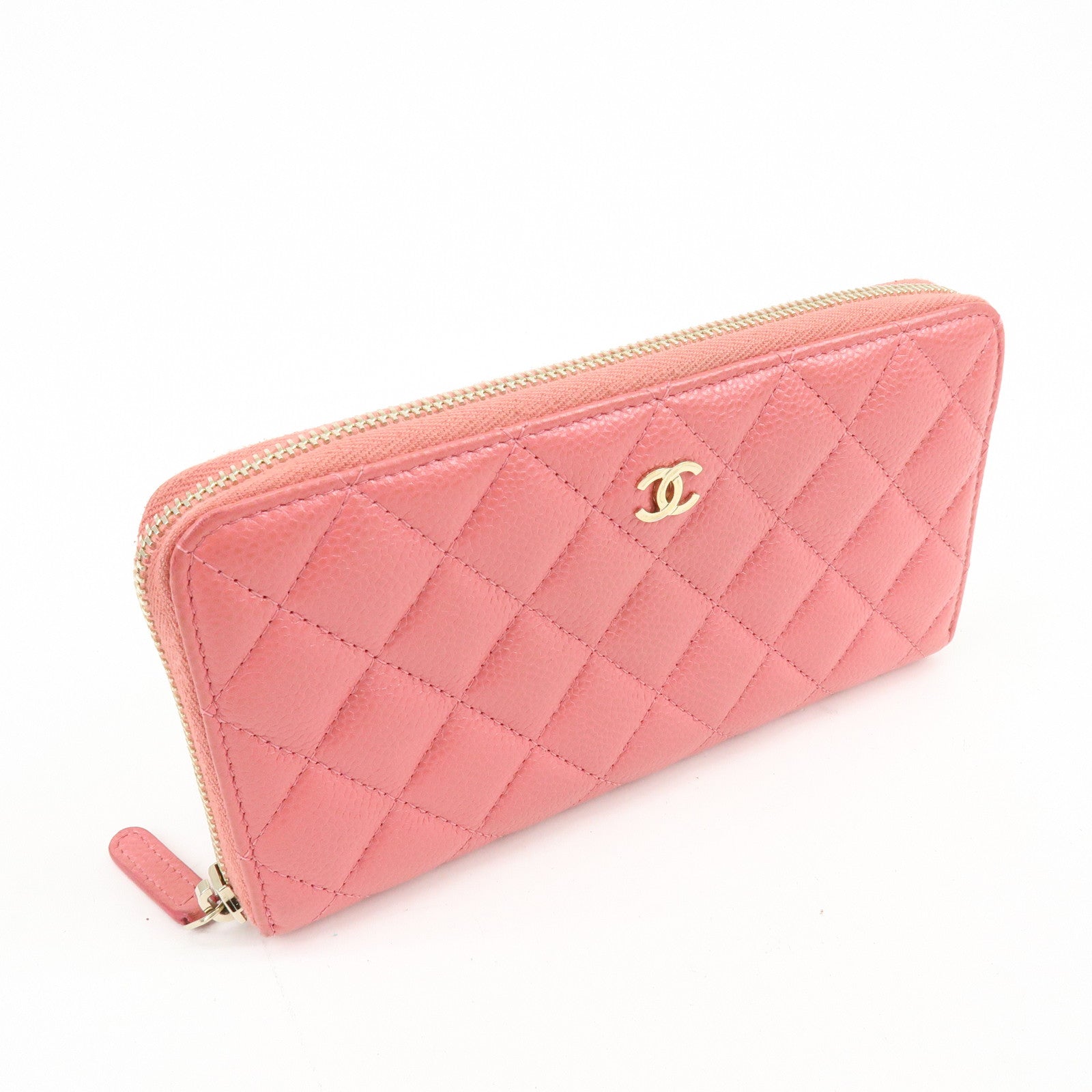 CHANEL Matelasse Caviarskin Round Zippy Long Wallet Pink A82281
