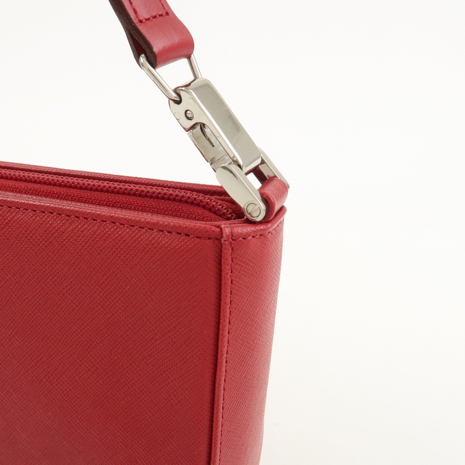 BURBERRY Logo Leather Shoulder Bag Hand Bag Red
