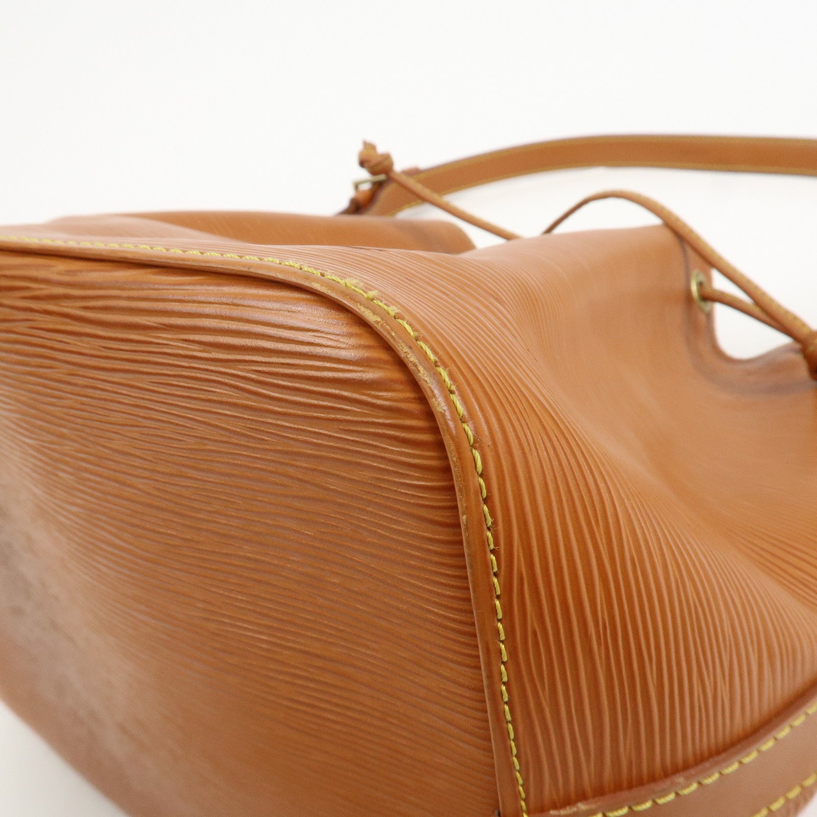 Louis Vuitton Epi Leather Petit Noe Shoulder Bag Zipang Gold M44108