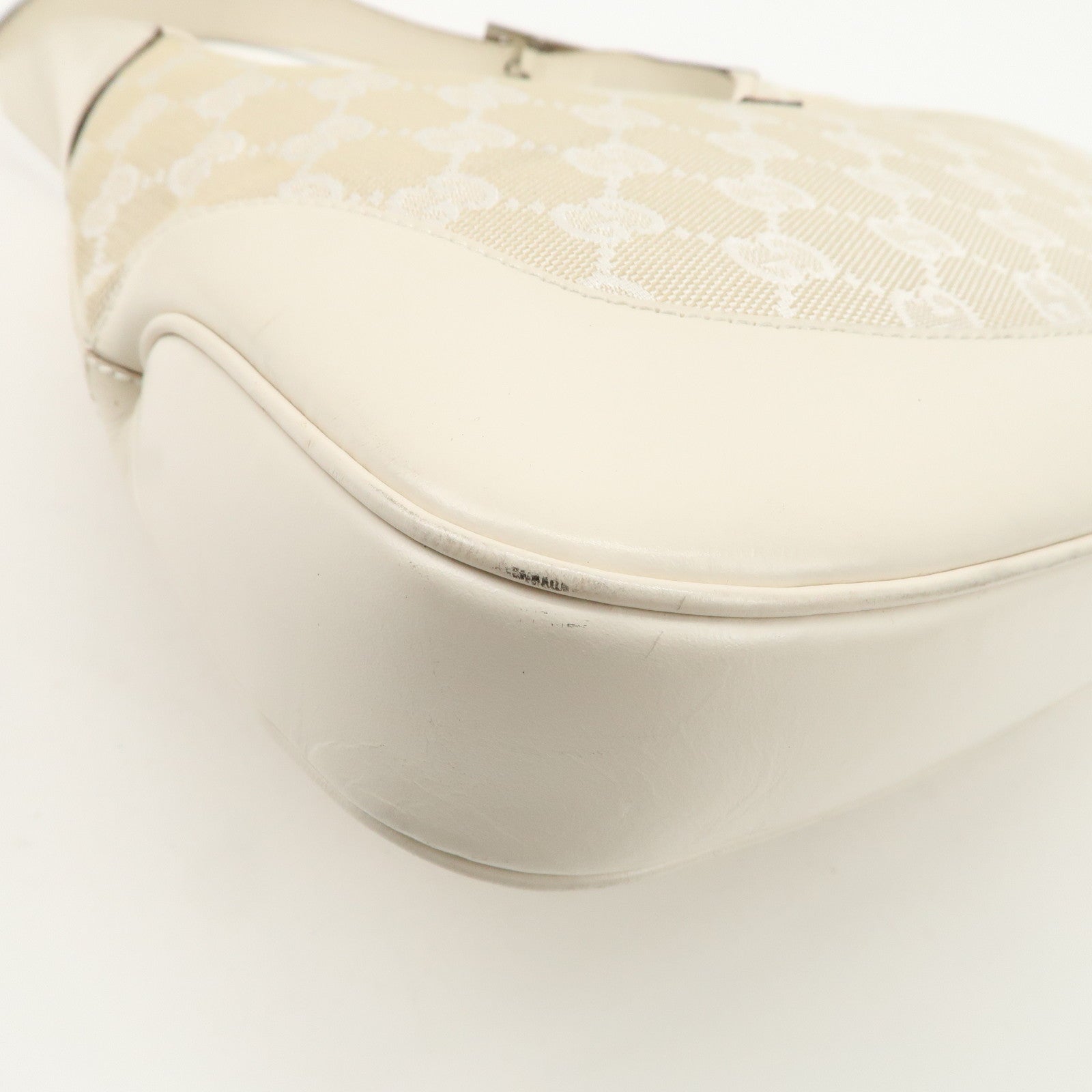 GUCCI Jackie GG Canvas Leather Shoulder Bag Beige White