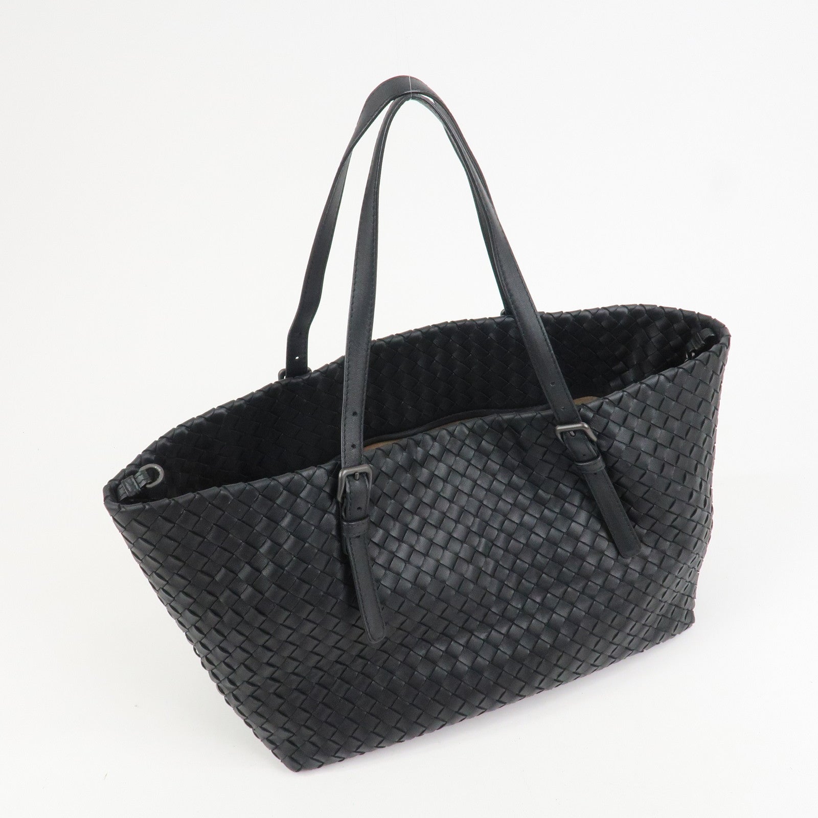 BOTTEGA VENETA Intrecciato Leather Medium Cesta Bag Tote Bag Black 337260