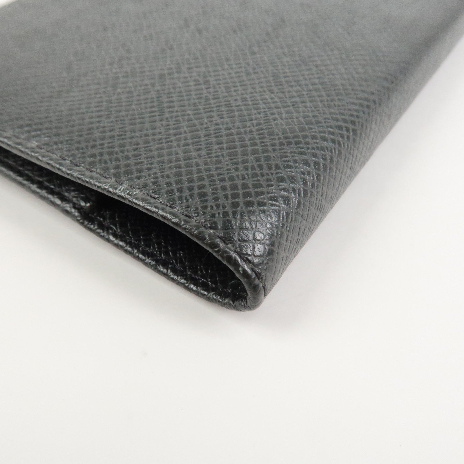 Louis Vuitton Taiga Leather Agenda PM Planner Cover Ardoise R20426